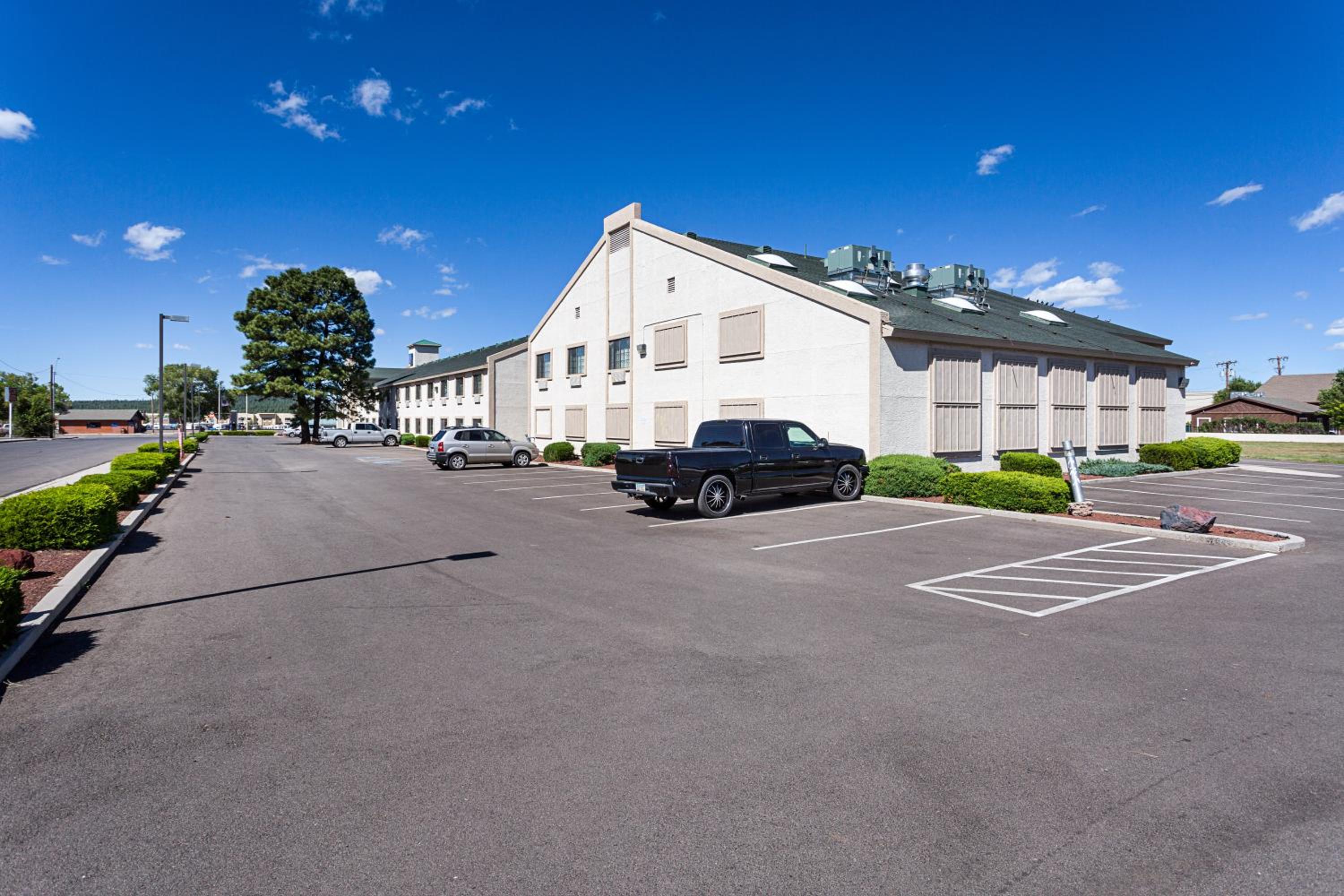 Williams Vacations - Motel 6-Williams, AZ - West - Grand Canyon - Property Image 5