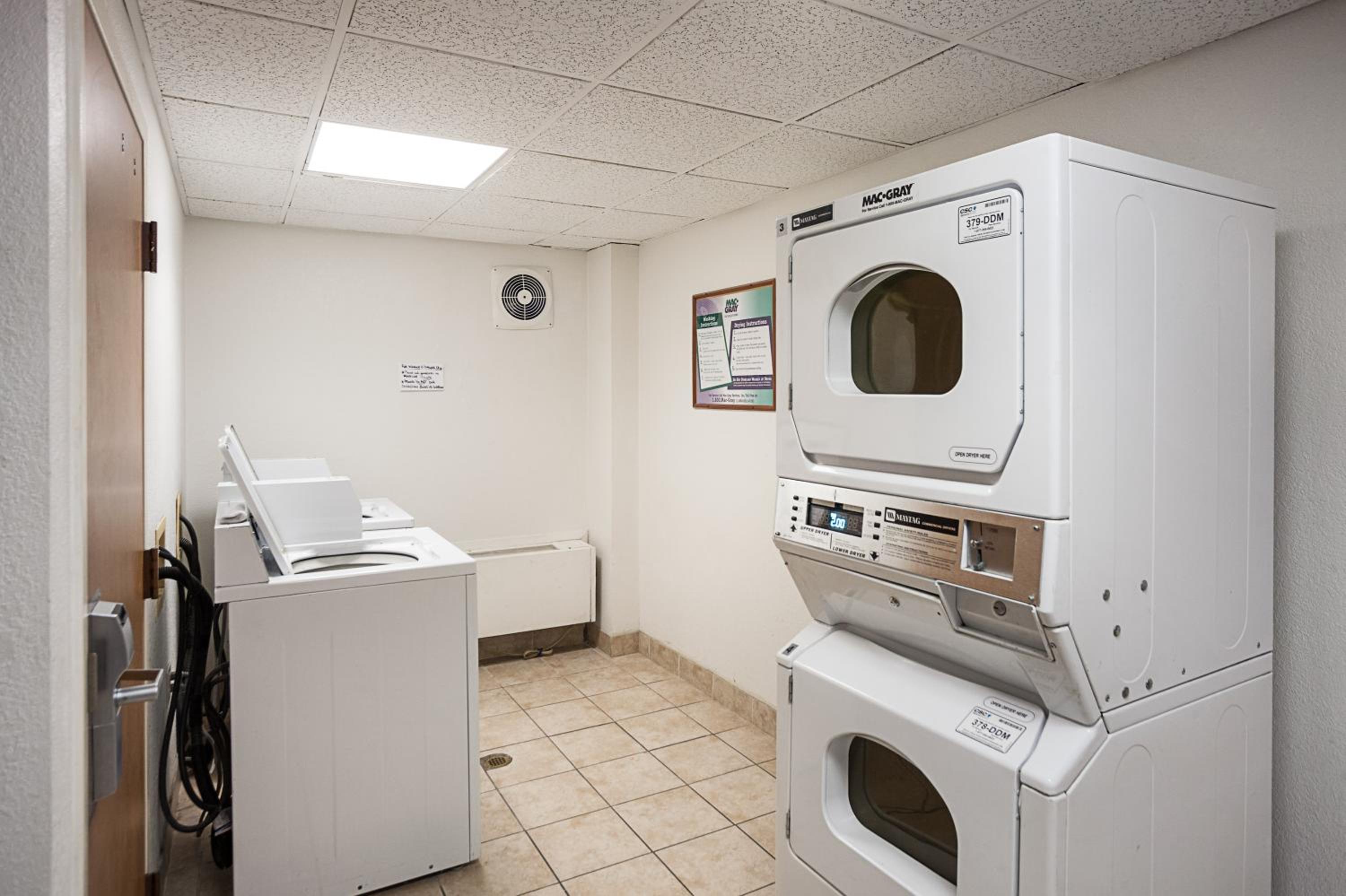 Motel 6-Binghamton, NY