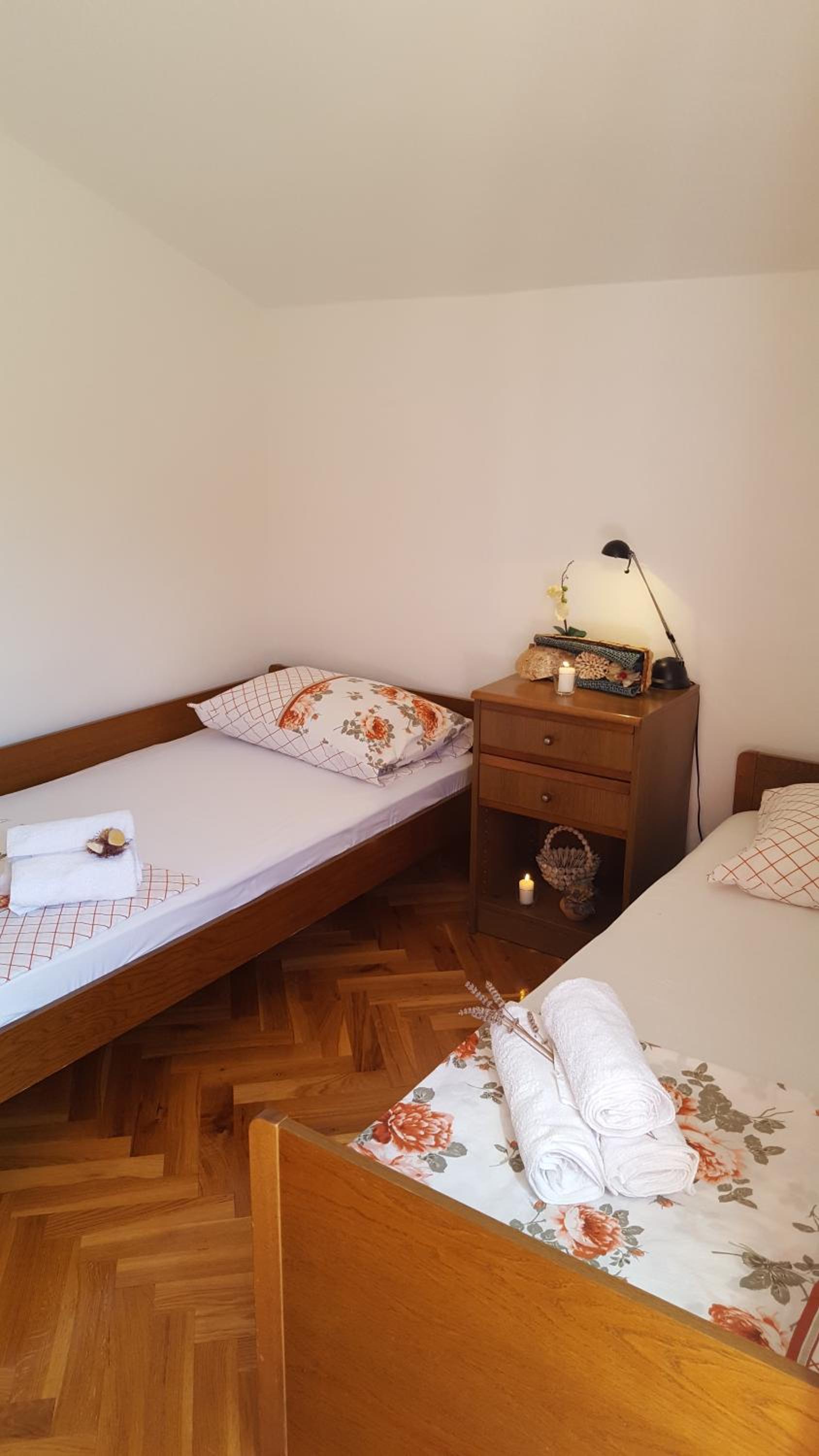 Photo 37