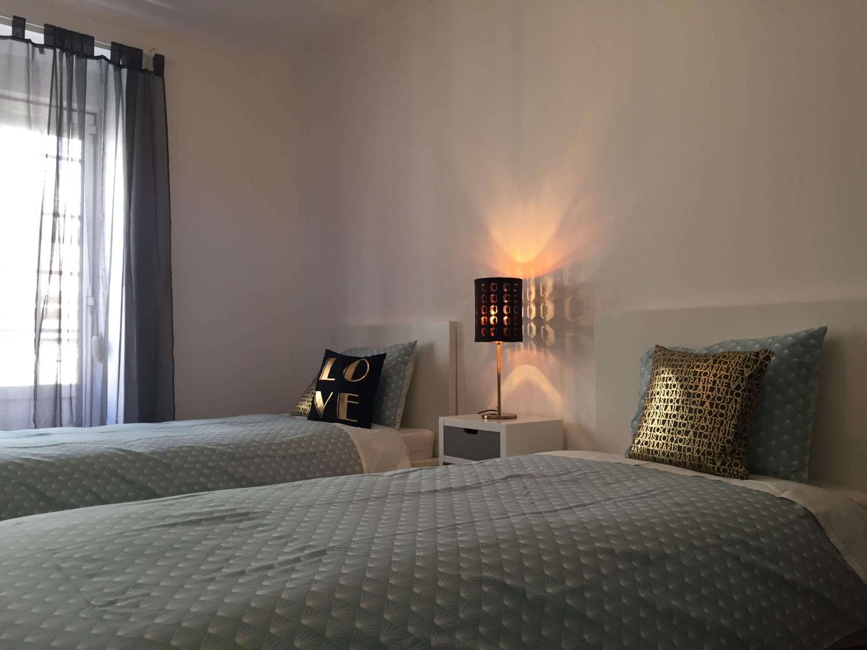 FADO Bairro Alto - SSs Apartments