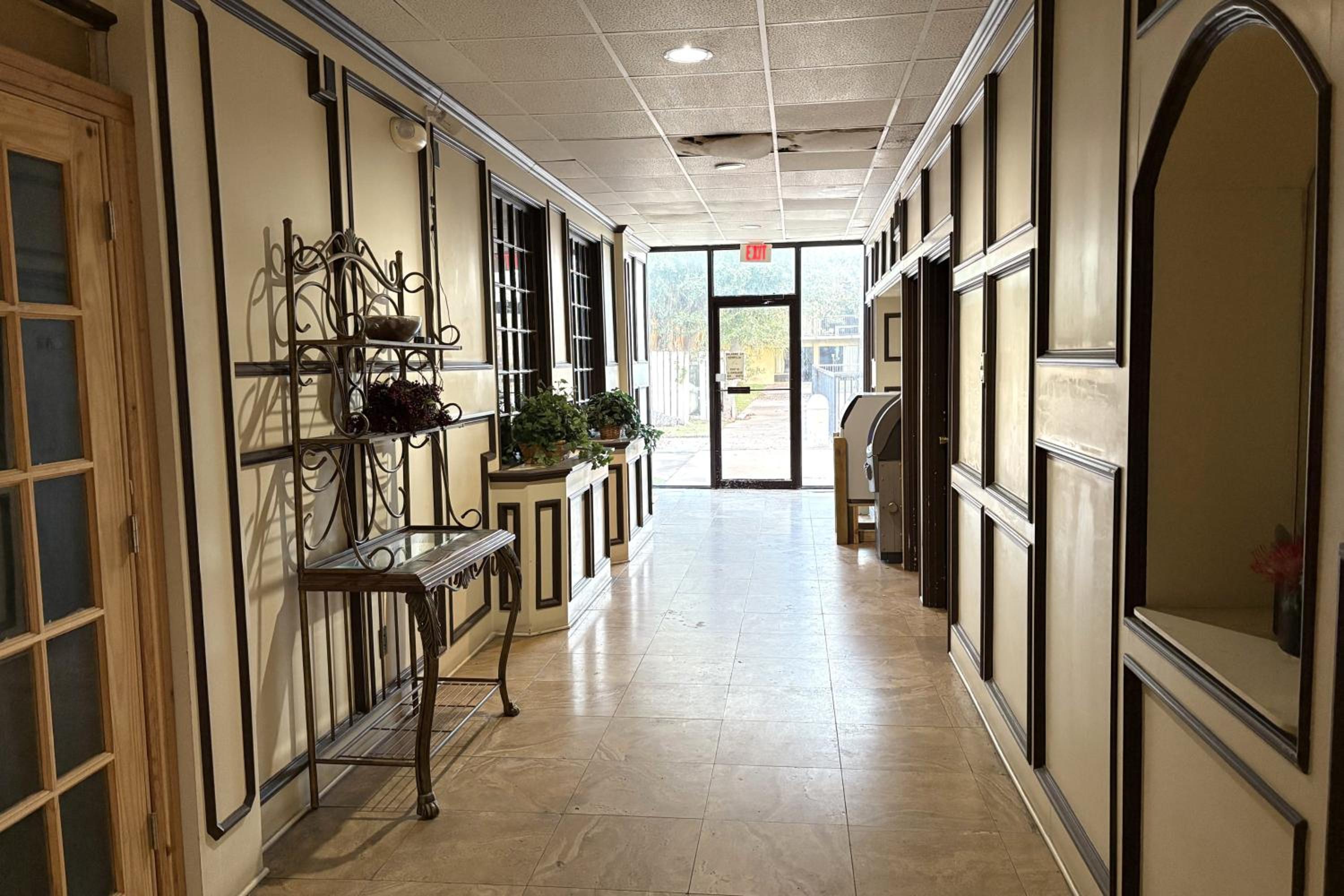 Motel 19 By Capital O Baytown I-10