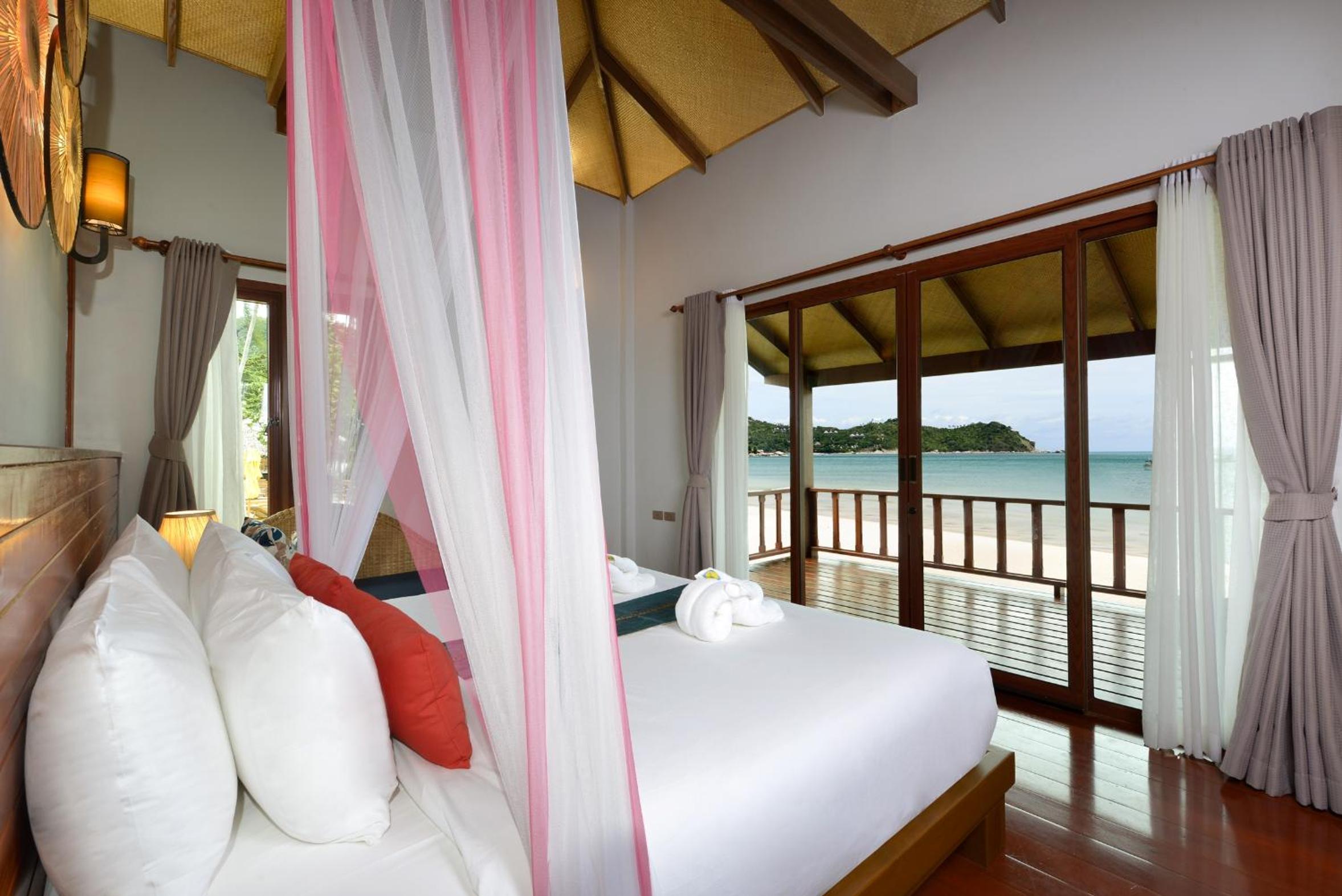 PingChan Koh Phangan Beachfront Resort