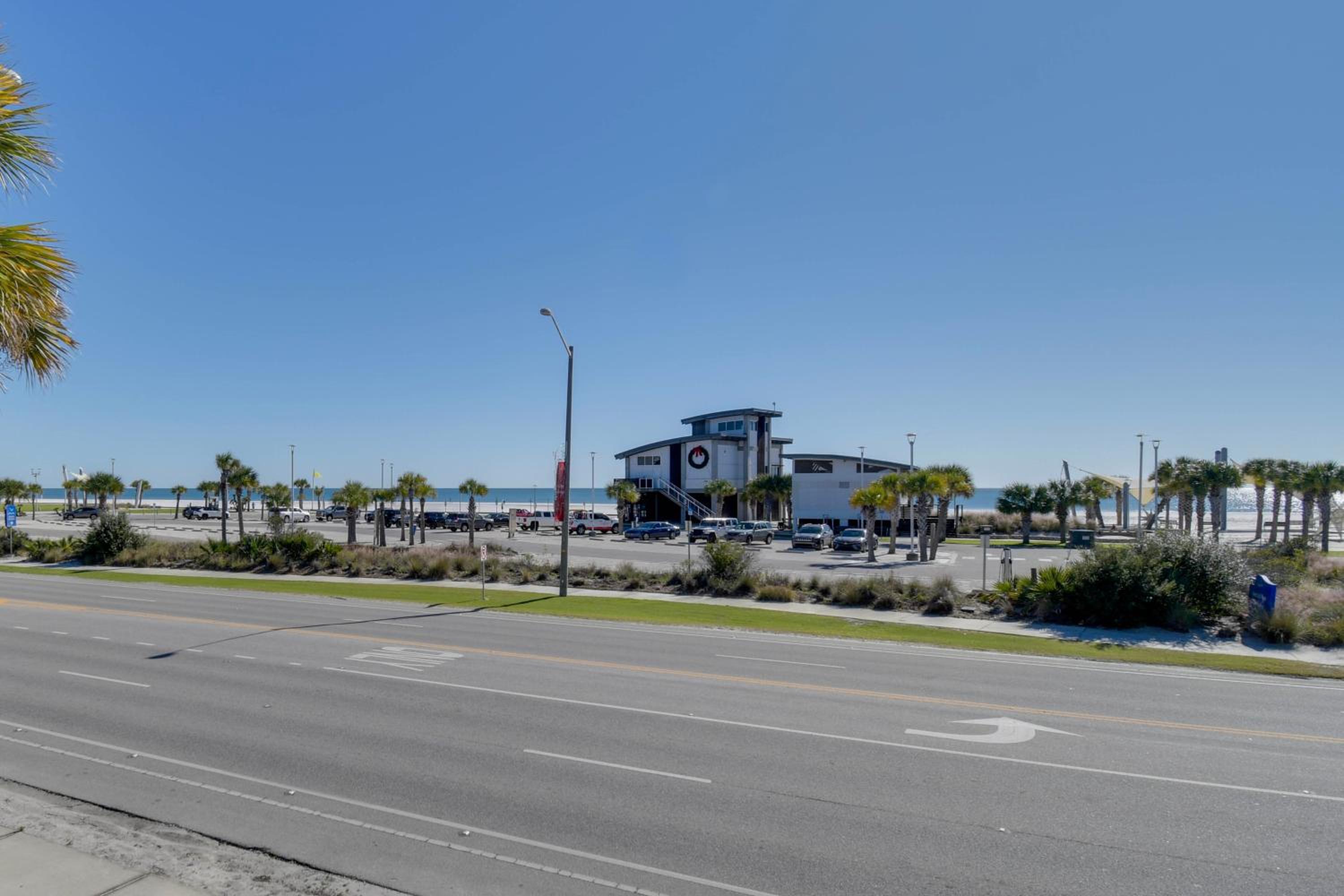 Absolute Best Location! Heart of Gulf Shores Condo