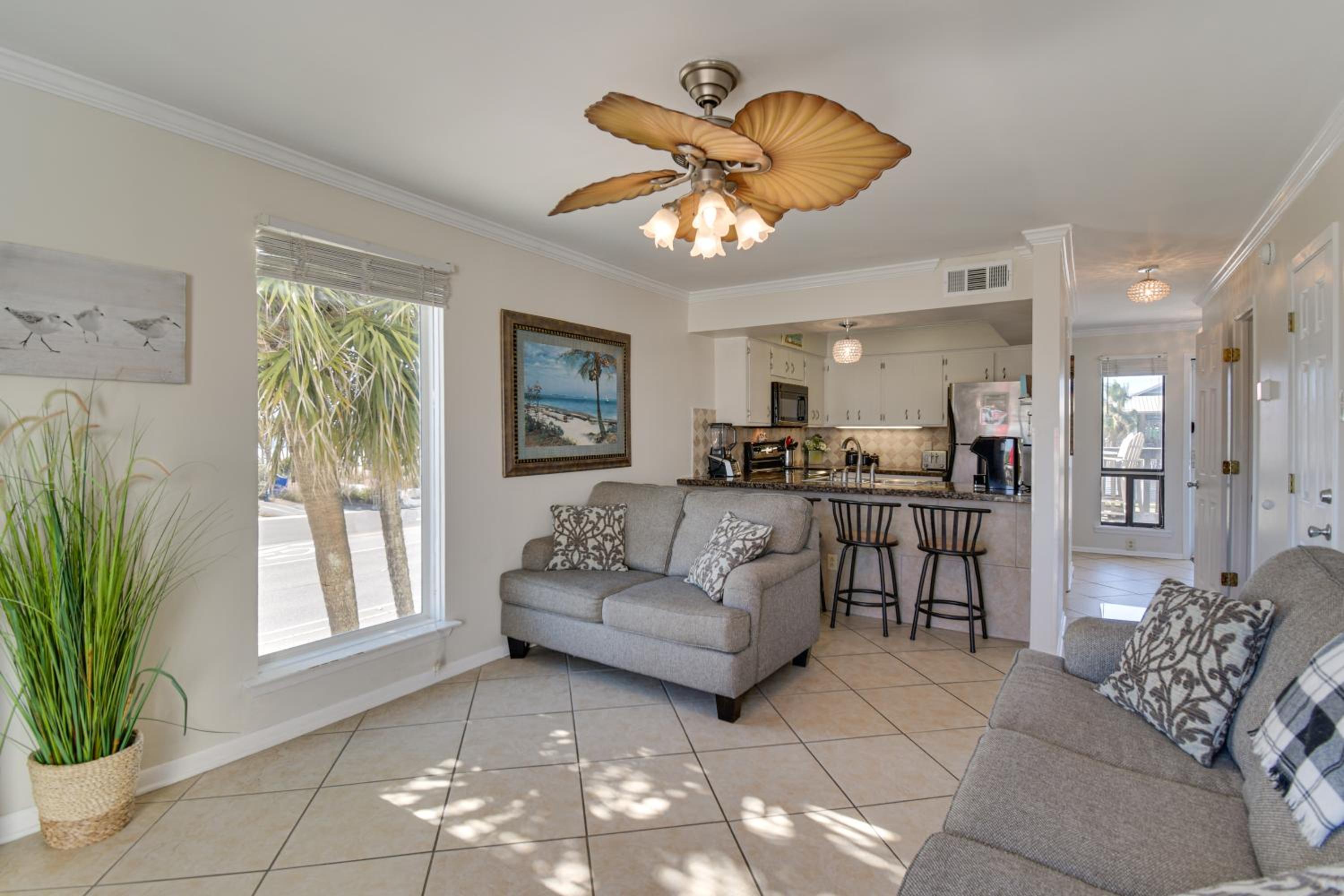 Absolute Best Location! Heart of Gulf Shores Condo