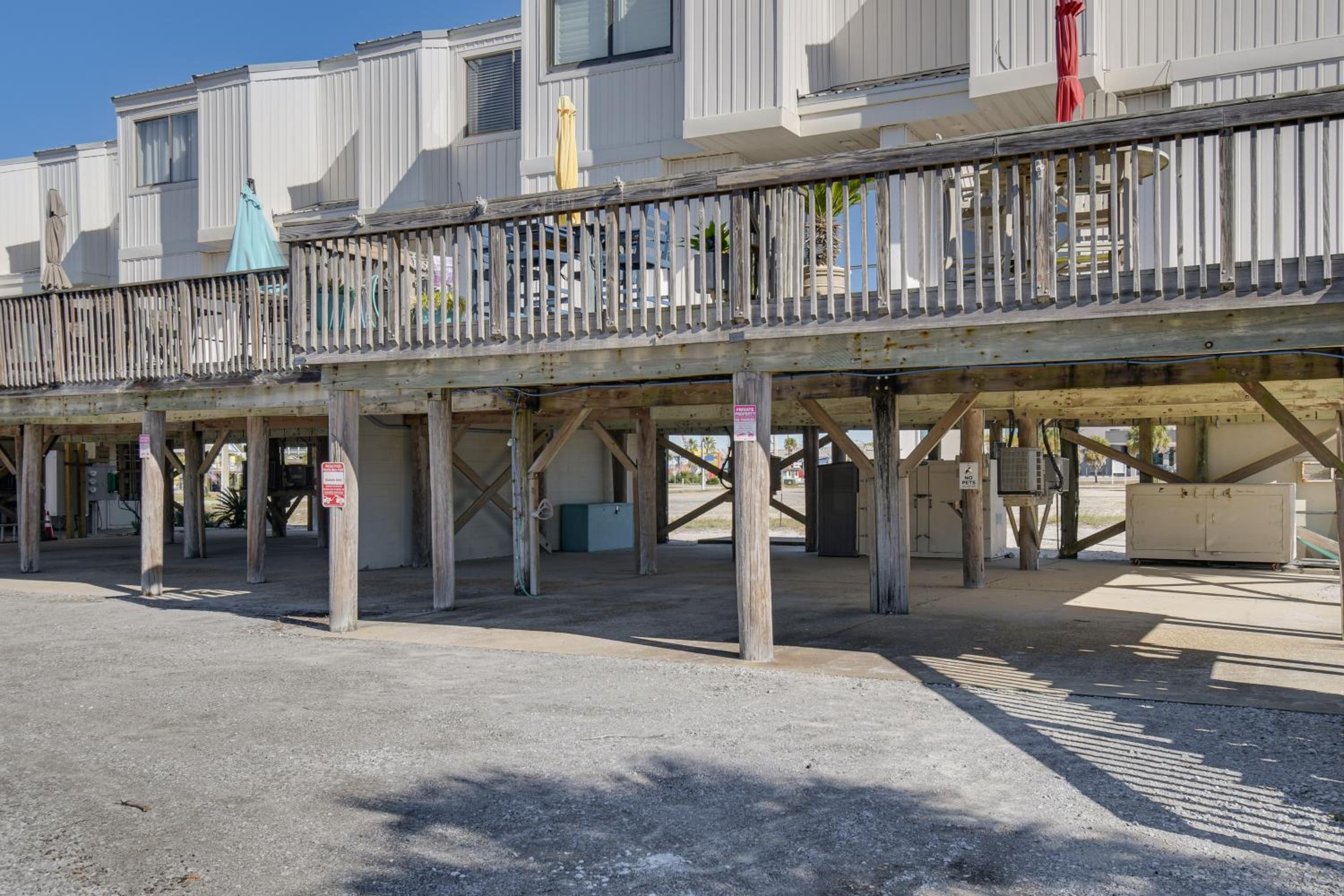 Absolute Best Location! Heart of Gulf Shores Condo