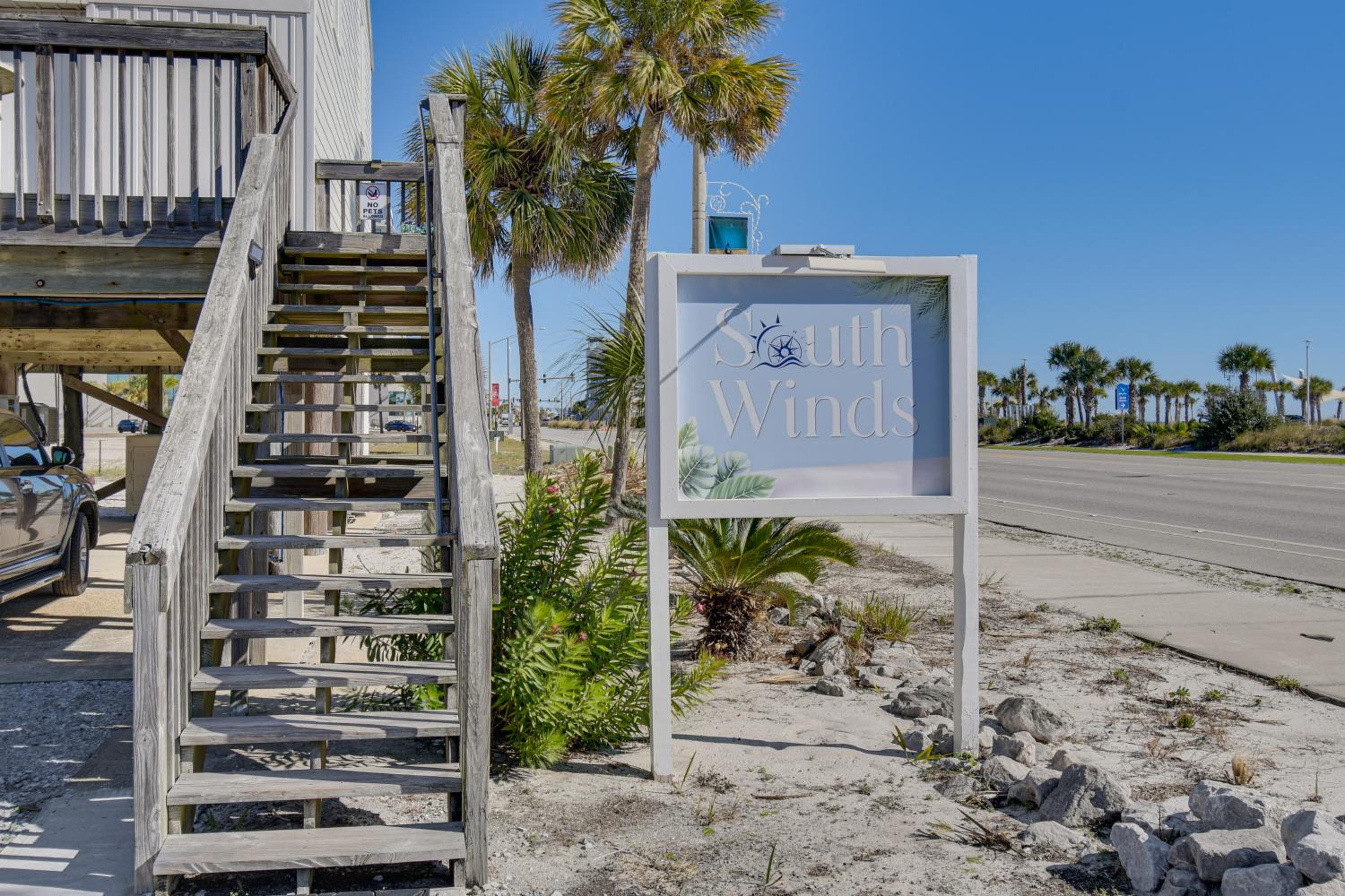 Absolute Best Location! Heart of Gulf Shores Condo