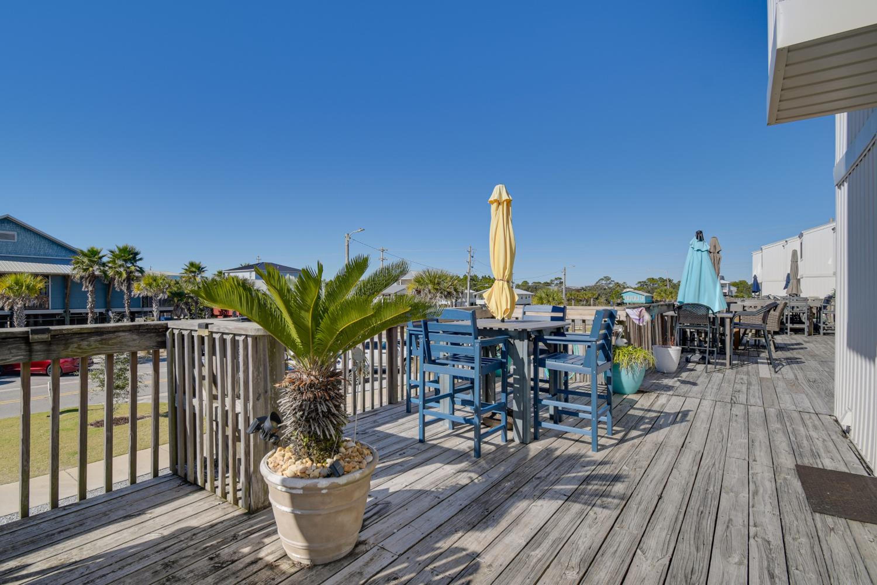 Absolute Best Location! Heart of Gulf Shores Condo