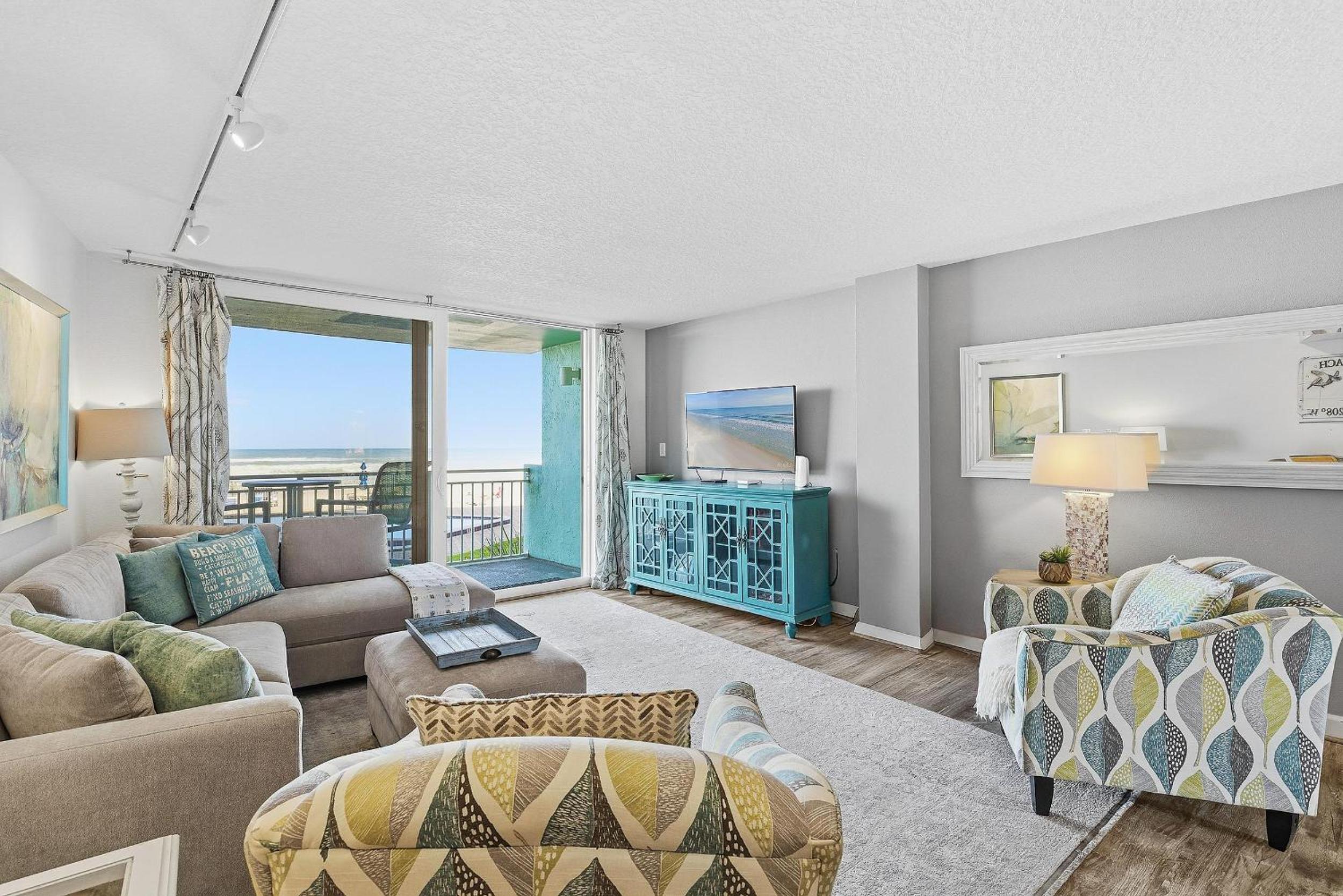 Coronado Towers 104