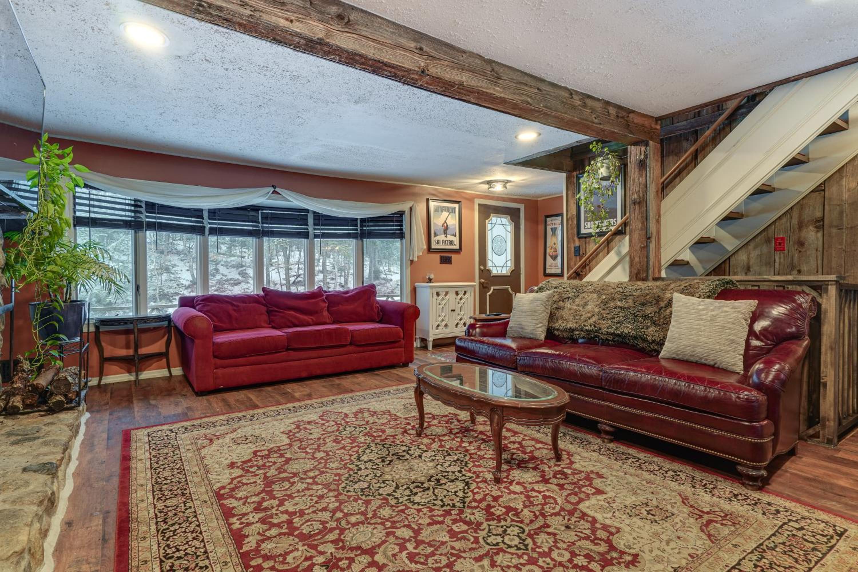 3 Mi to Mount Snow Spacious West Dover Home