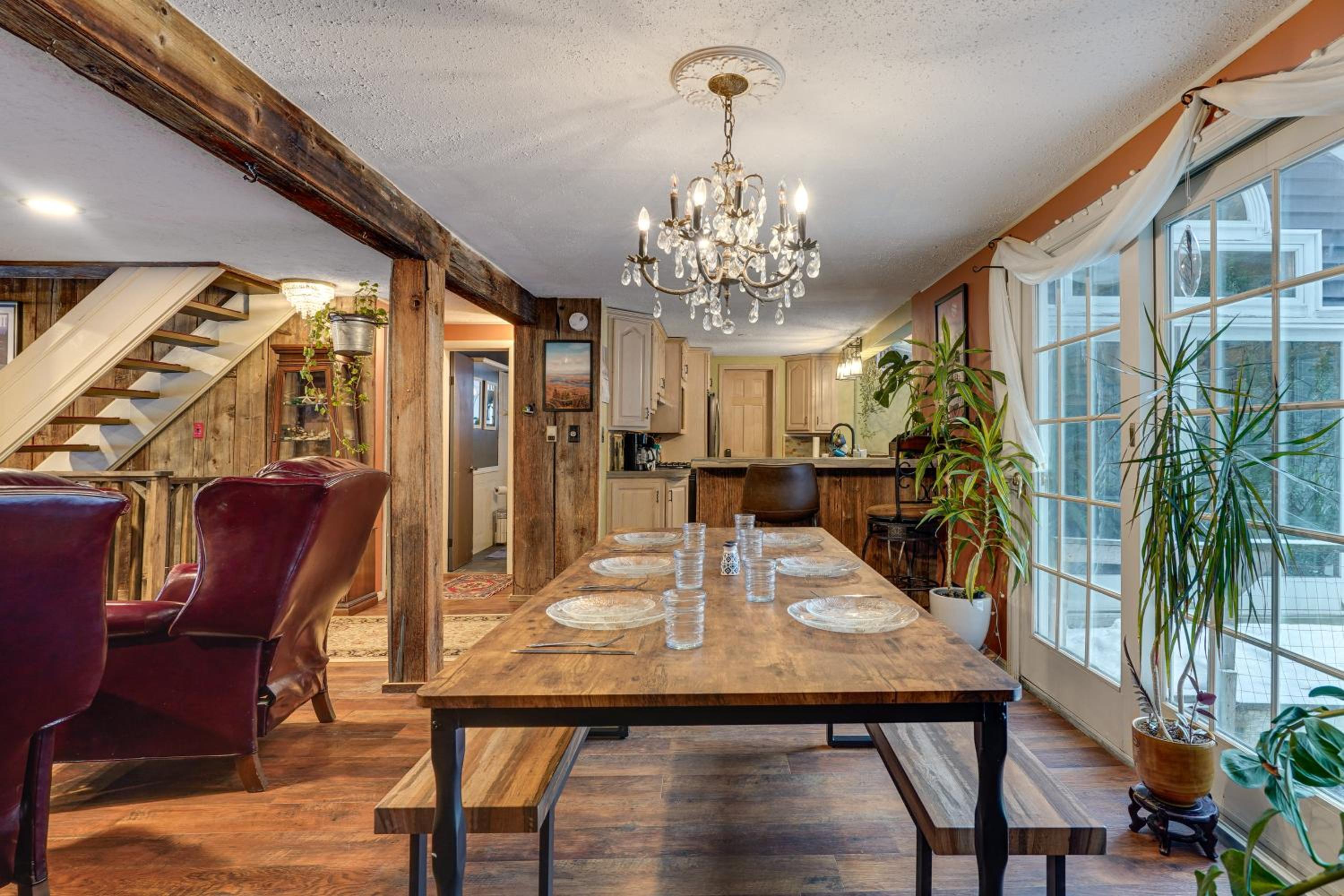 3 Mi to Mount Snow Spacious West Dover Home