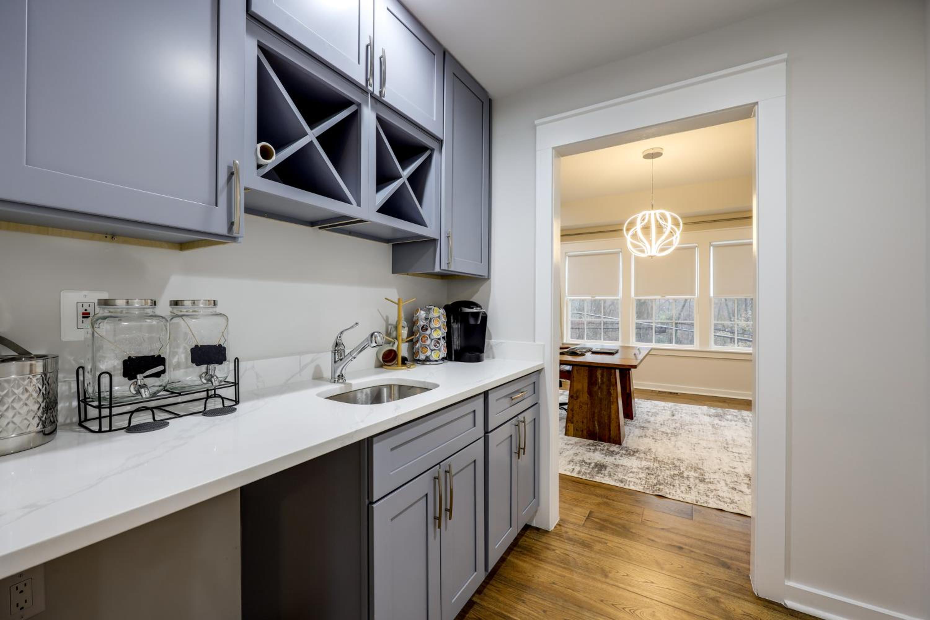1 Mile to Quantico 5BR Home with Game Room!