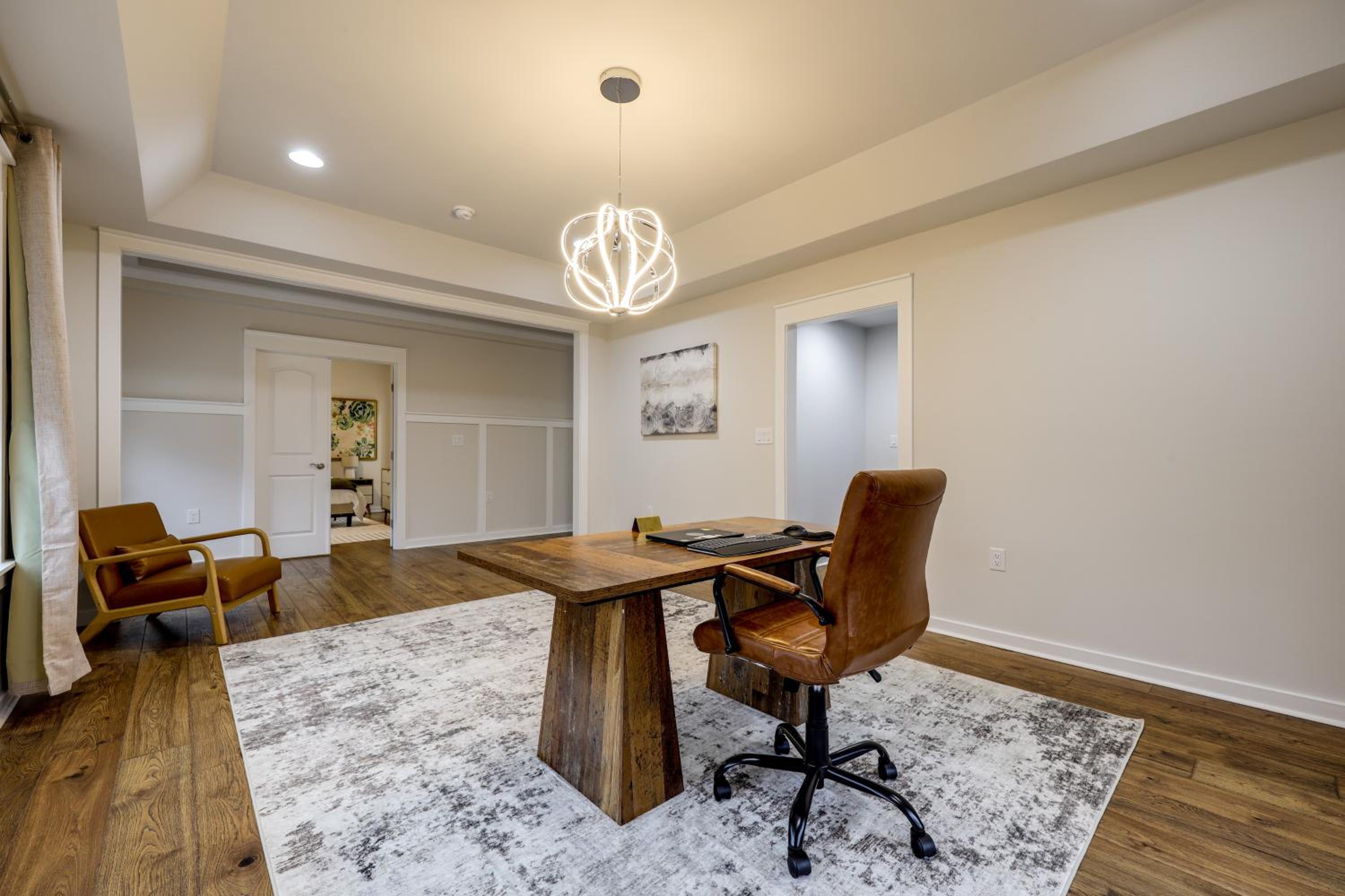 1 Mile to Quantico 5BR Home with Game Room!