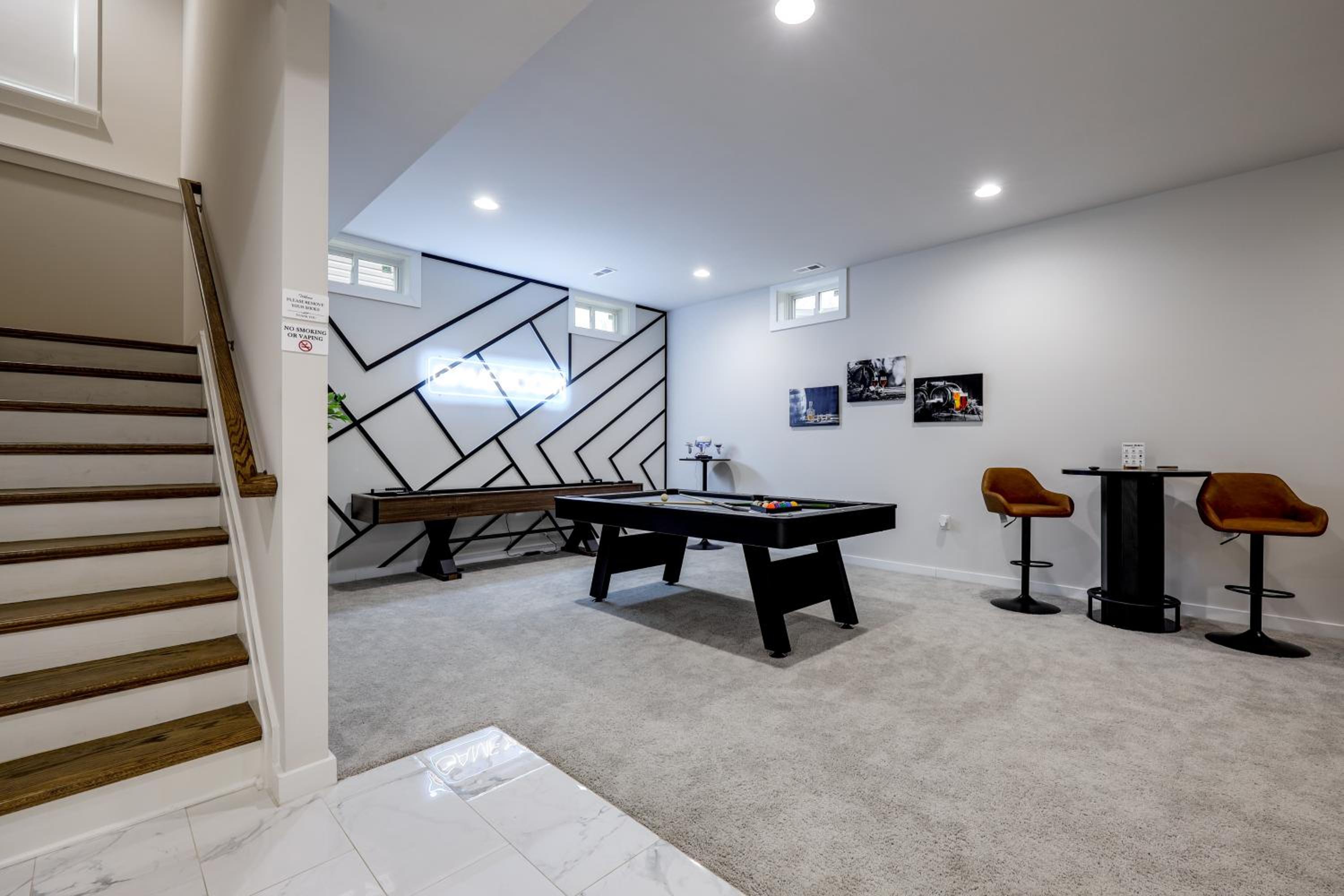 1 Mile to Quantico 5BR Home with Game Room!