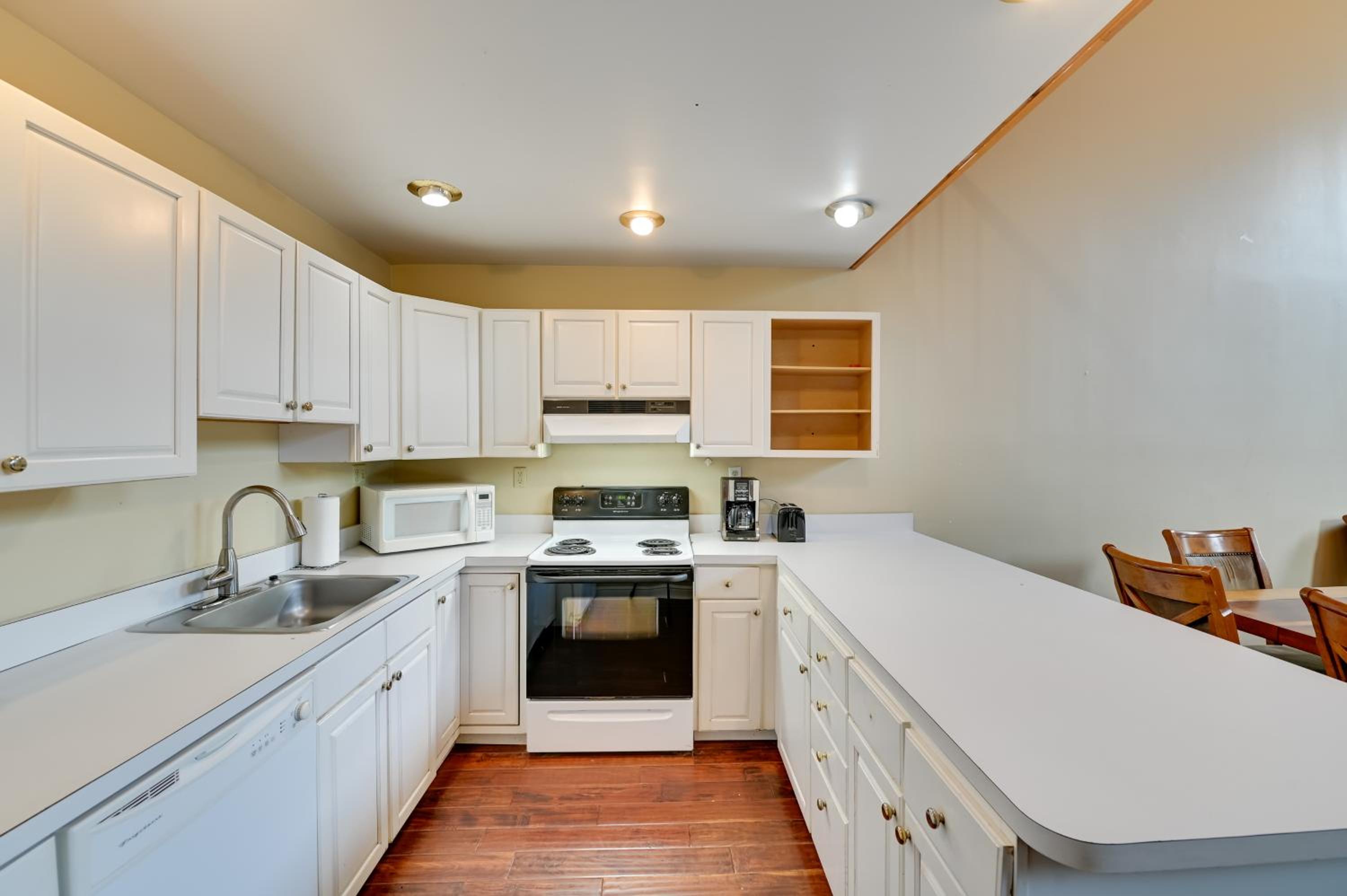 Less Than 1 Mi to Hunter Mtn Skiing Family-Friendly Stay!