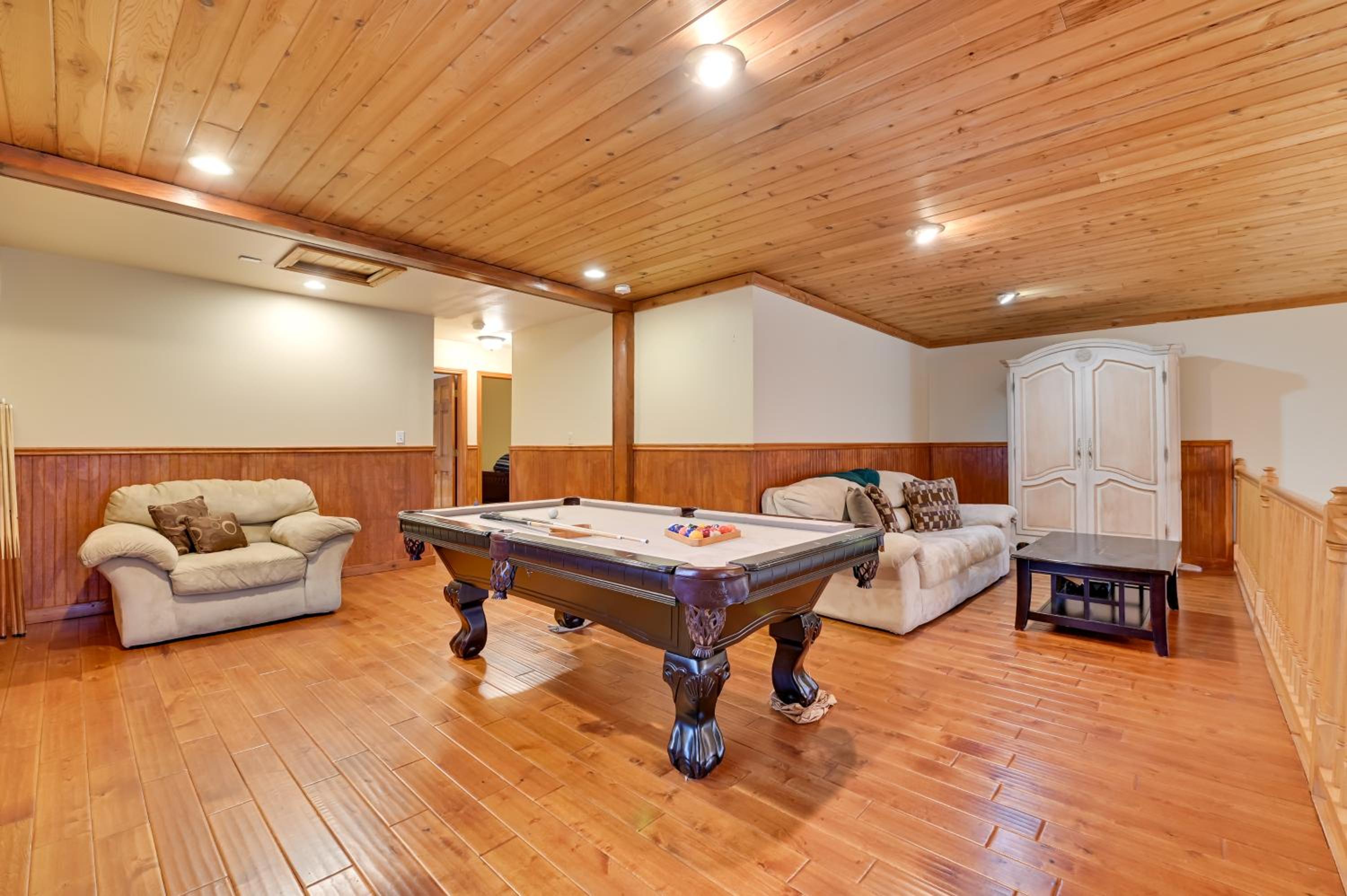 Less Than 1 Mi to Hunter Mtn Skiing Family-Friendly Stay!