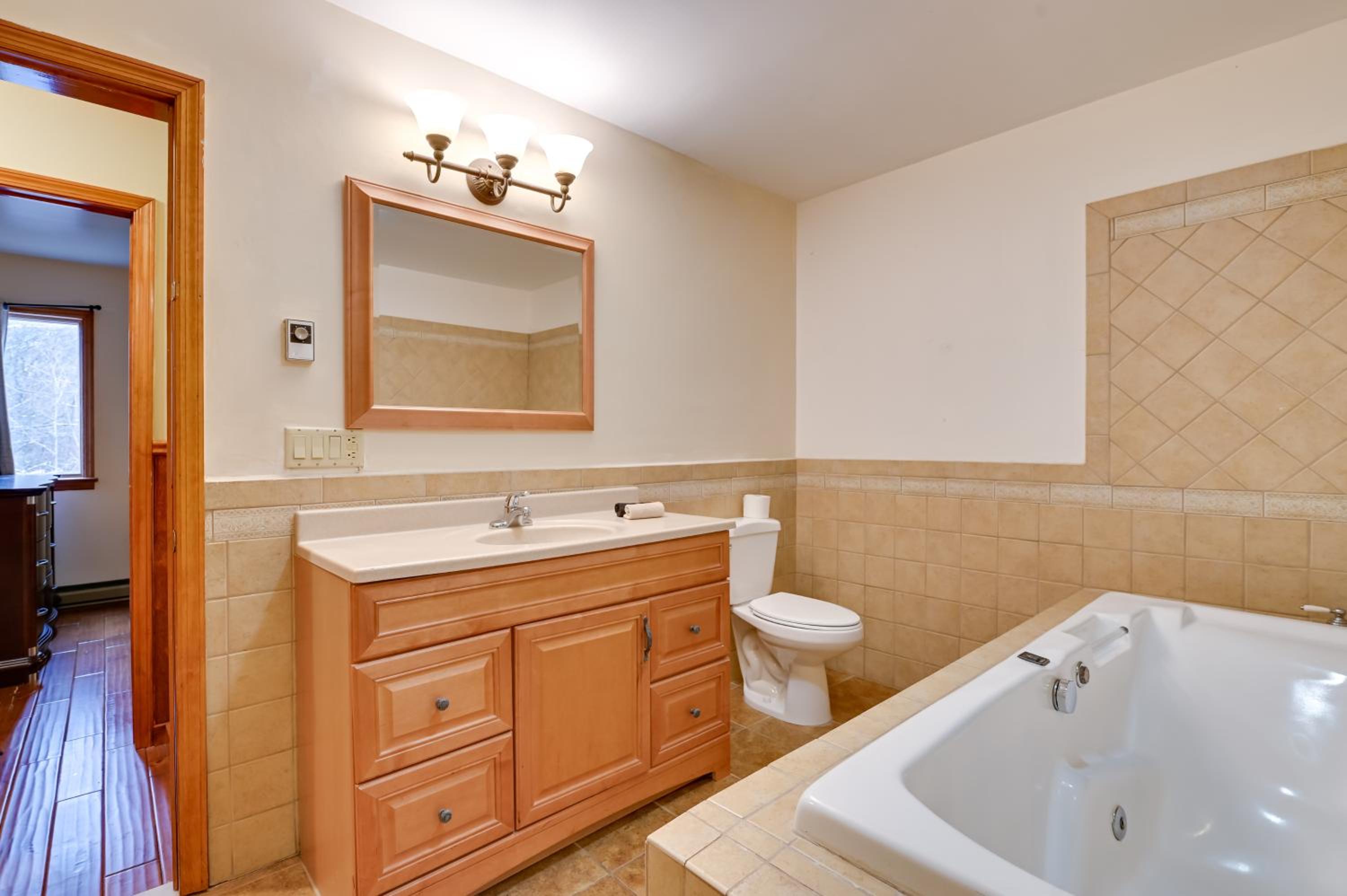 Less Than 1 Mi to Hunter Mtn Skiing Family-Friendly Stay!