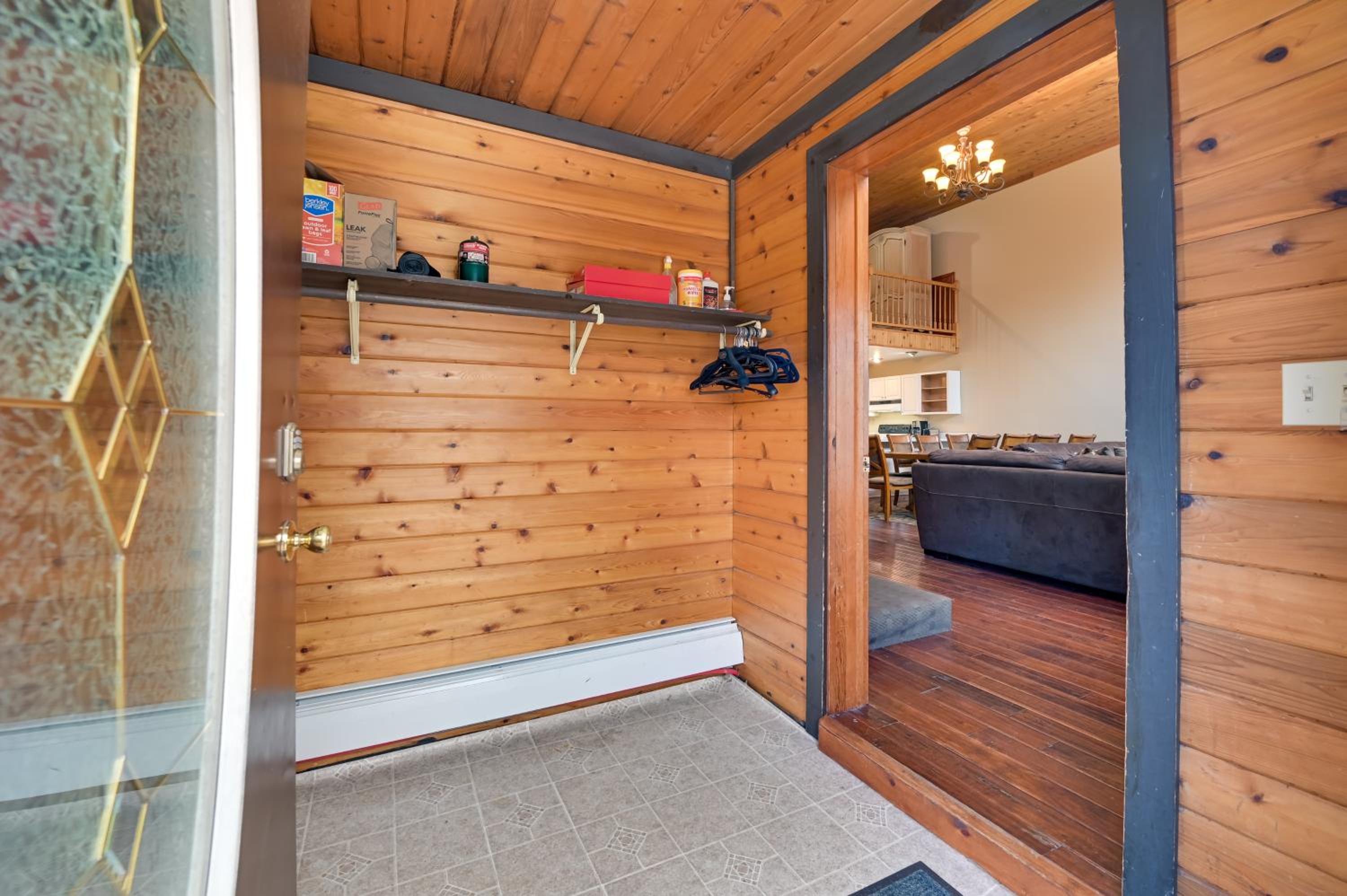 Less Than 1 Mi to Hunter Mtn Skiing Family-Friendly Stay!