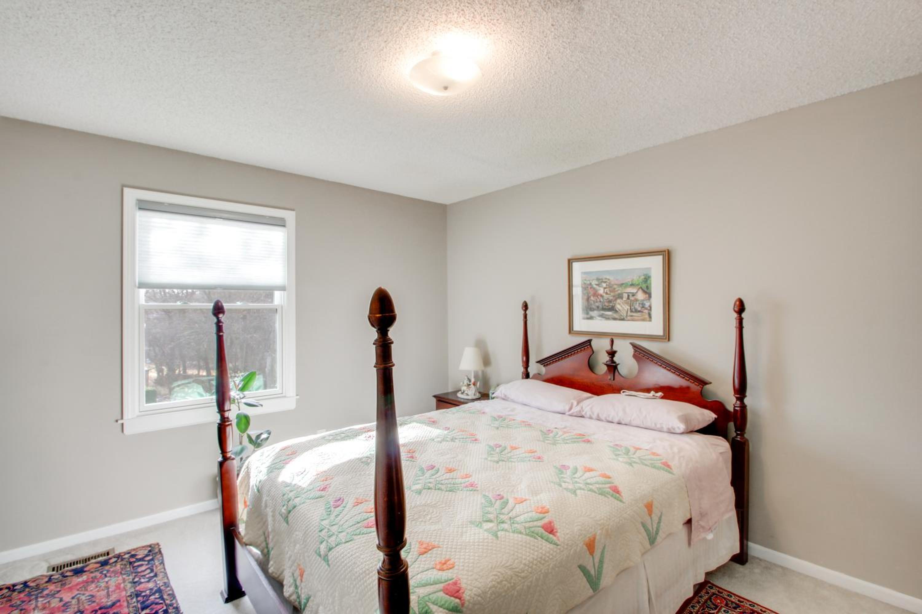 2 Mi to KU Campus Group Getaway with Patio and Garden
