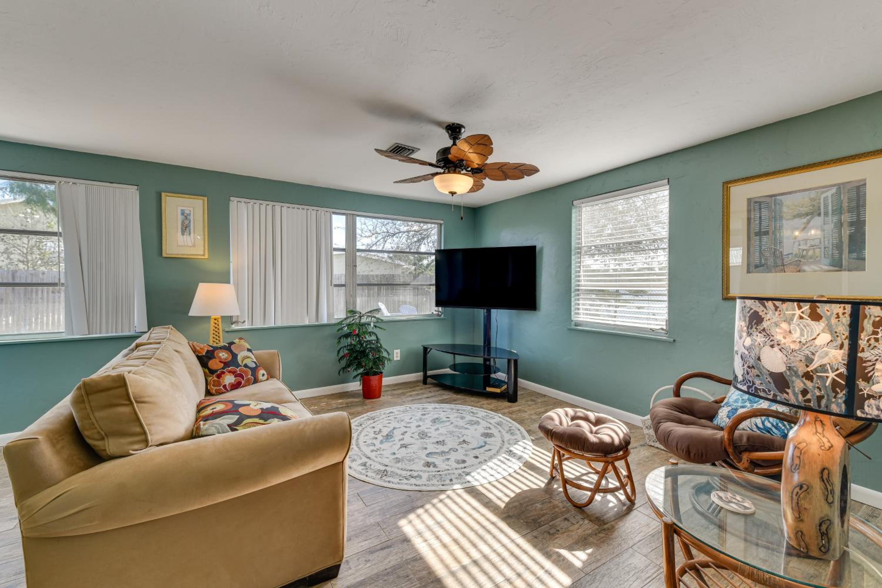 2 Mi to Manasota Key Beaches Coastal Getaway