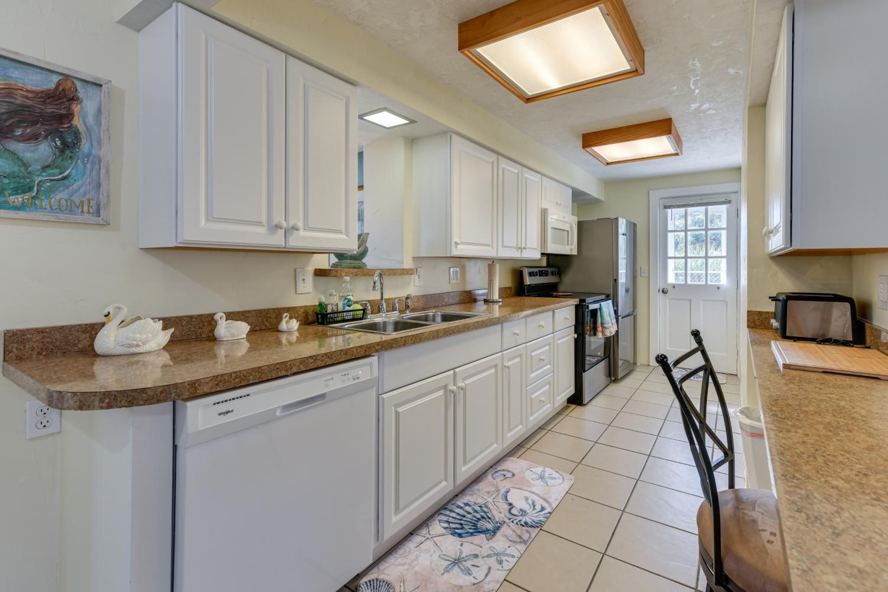 2 Mi to Manasota Key Beaches Coastal Getaway