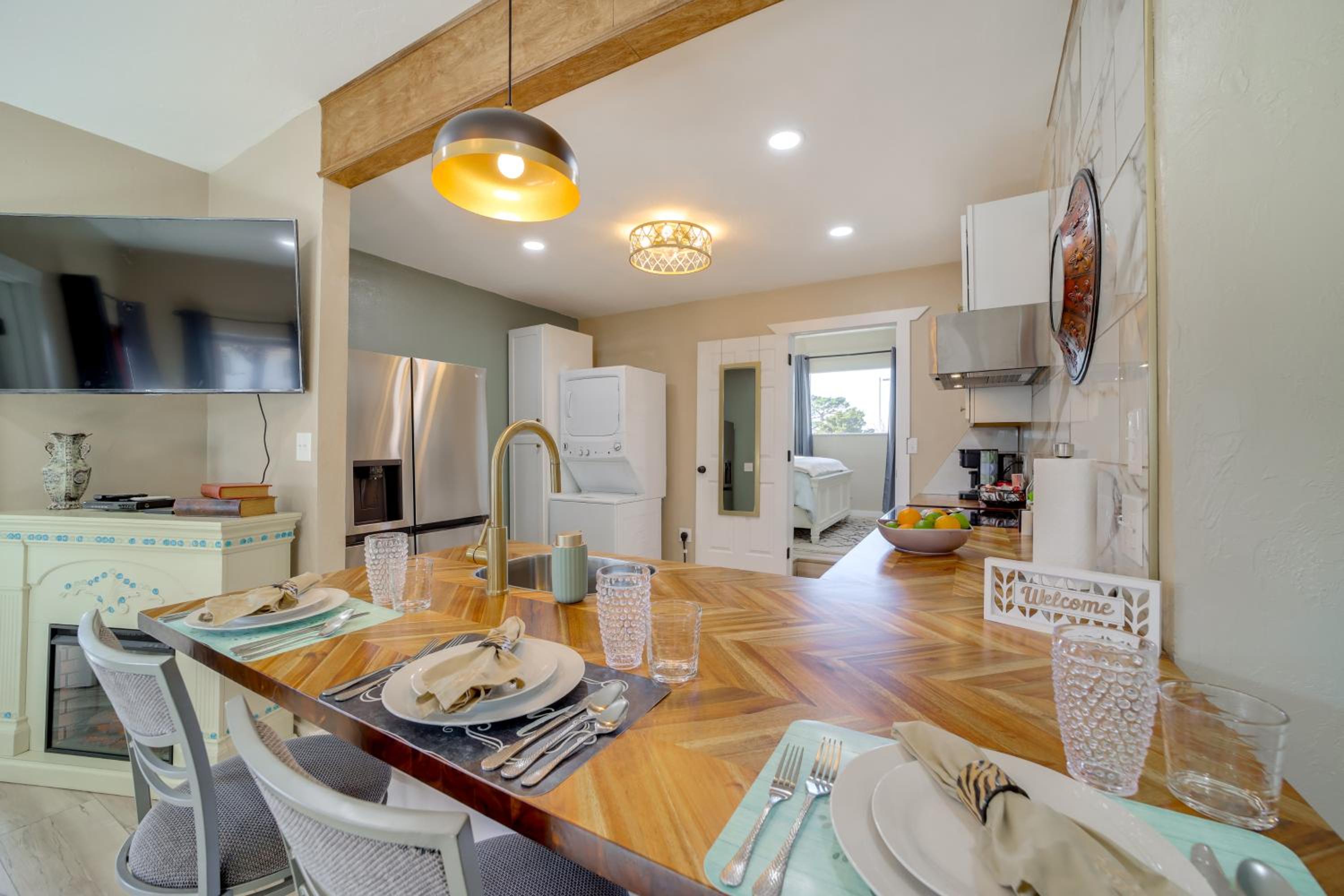 Dtwn McAlester Home Near Wedding Chapel and Casino