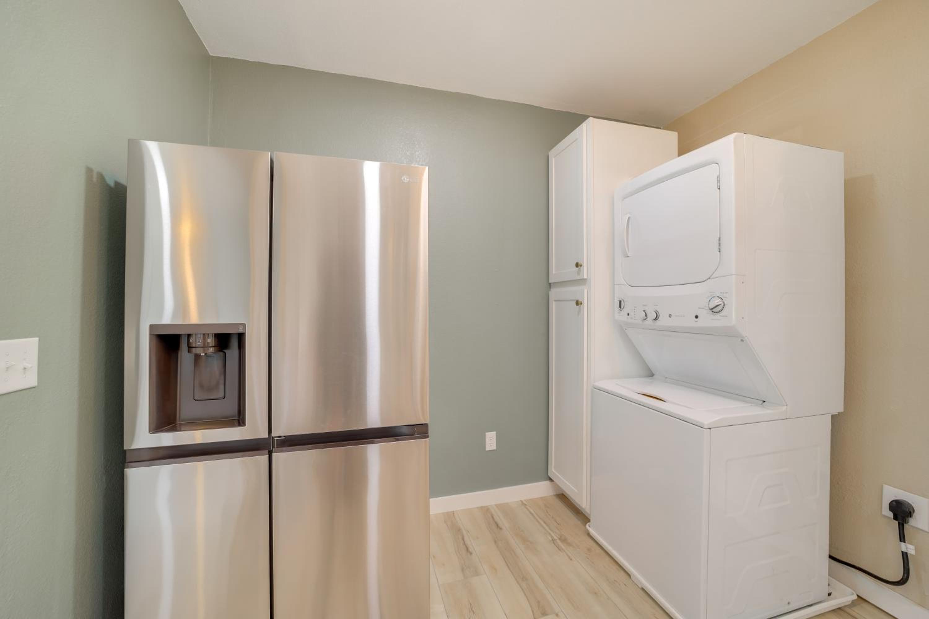 Dtwn McAlester Home Near Wedding Chapel and Casino