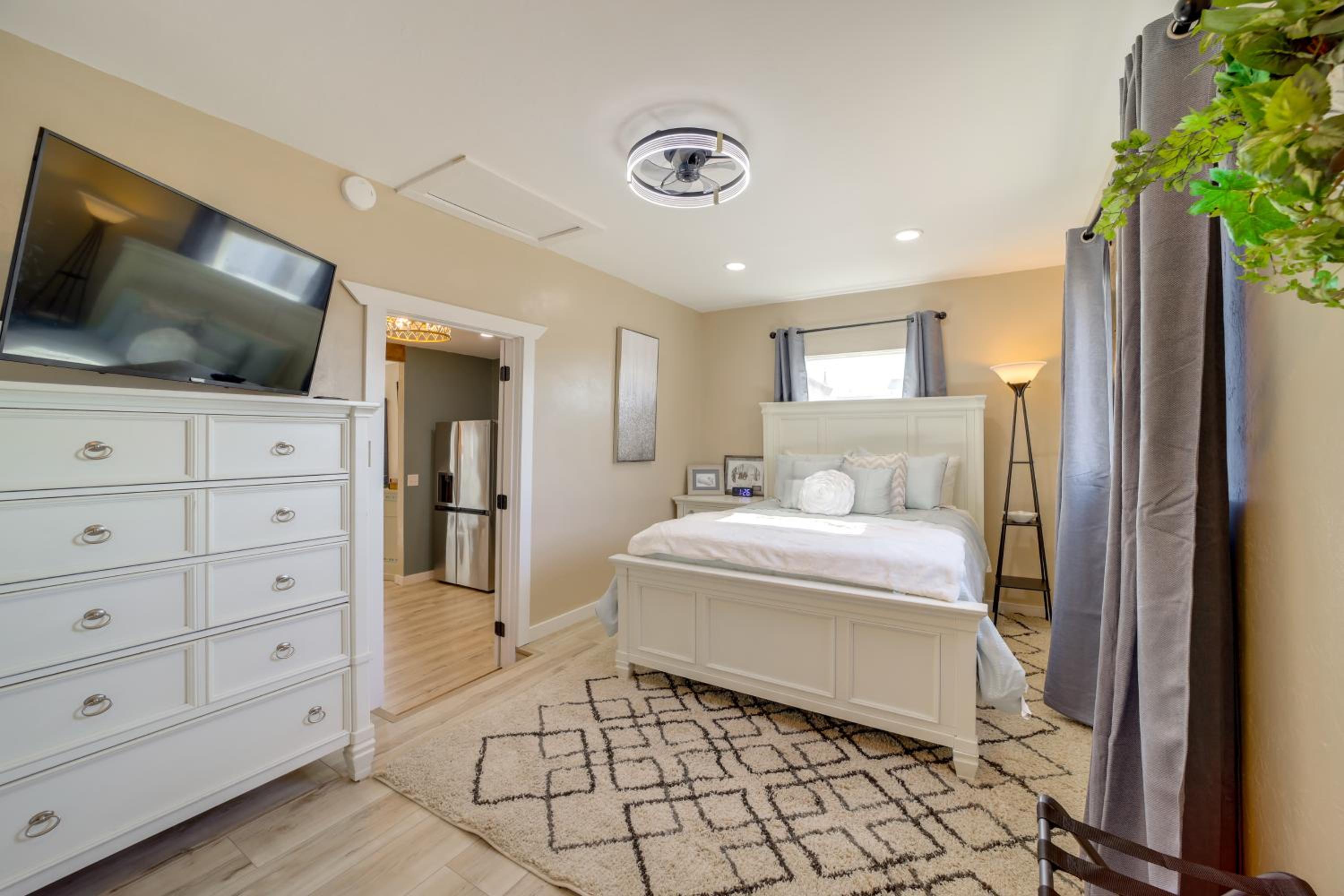 Dtwn McAlester Home Near Wedding Chapel and Casino
