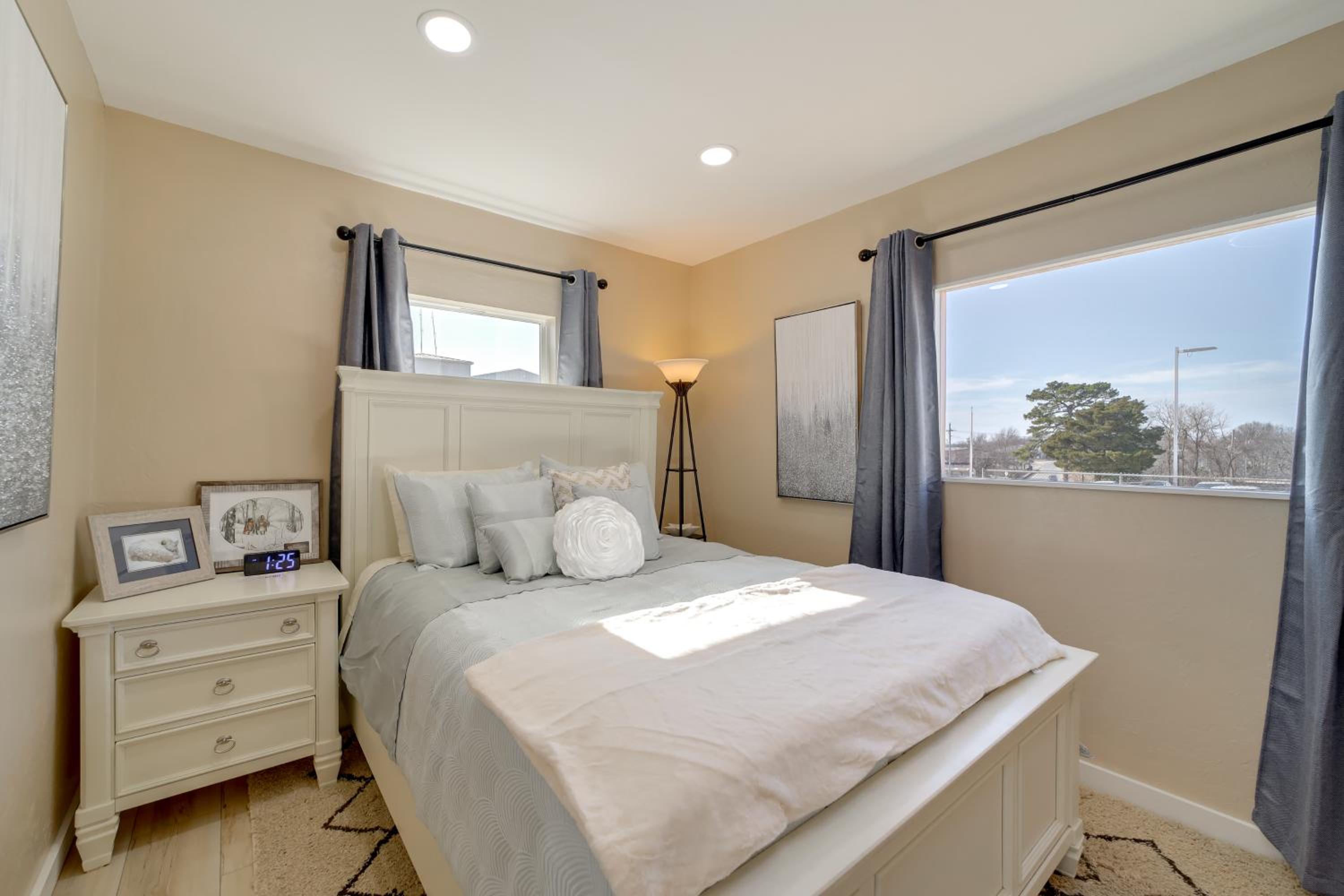 Dtwn McAlester Home Near Wedding Chapel and Casino