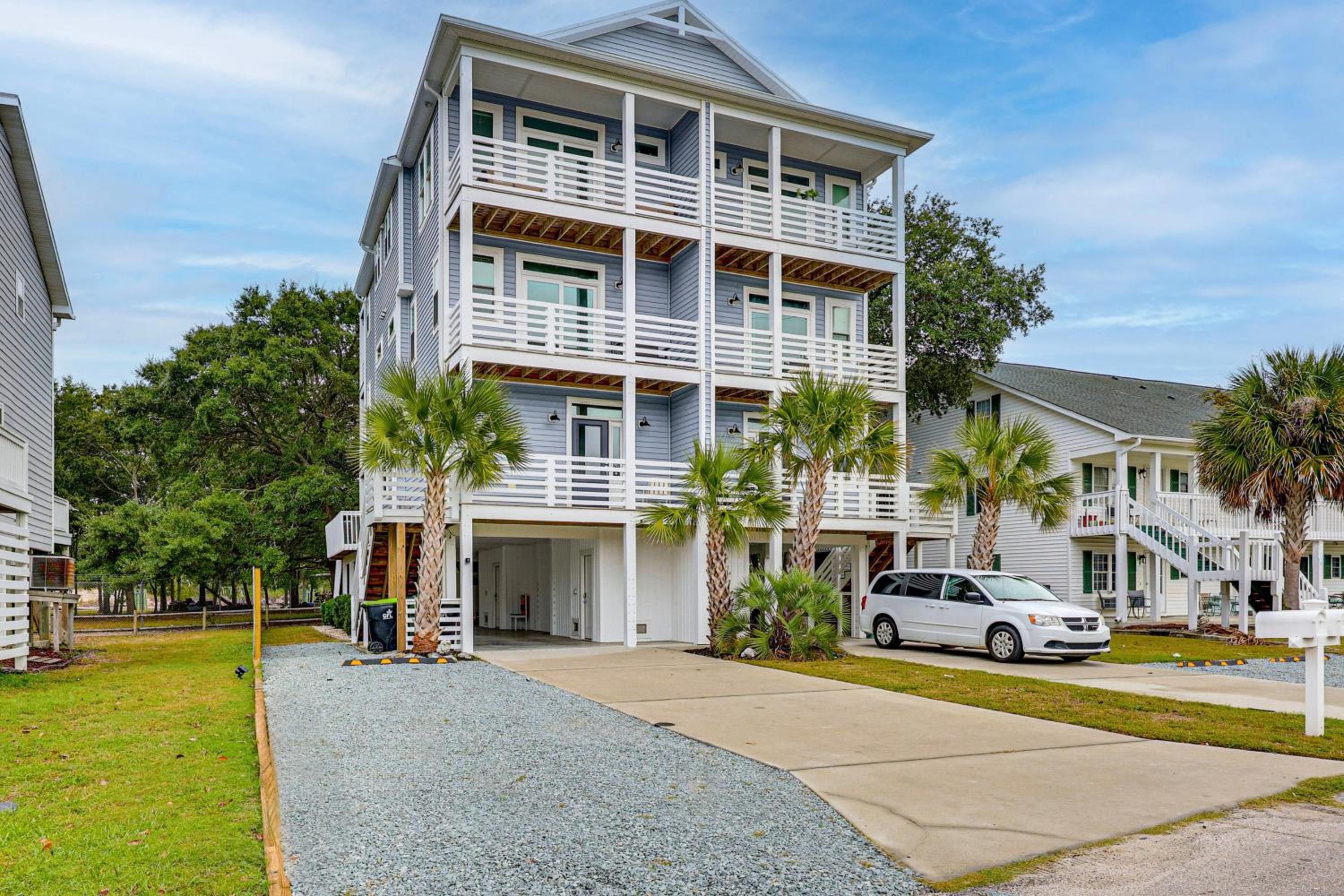 2 Mi to Boardwalk! Coastal Carolina Beach Hideaway
