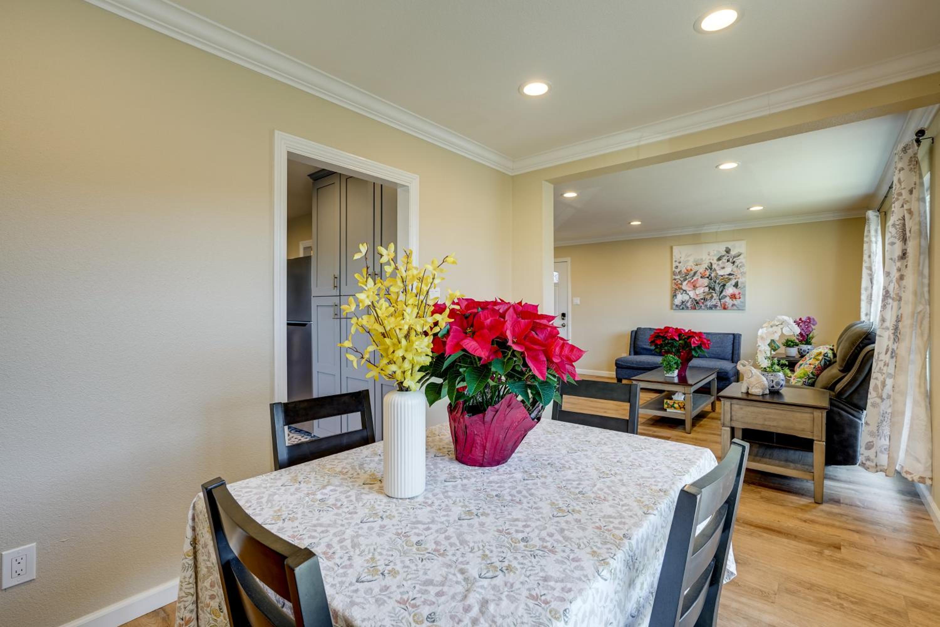 Easy SF Access! Spacious Family Home with Yard