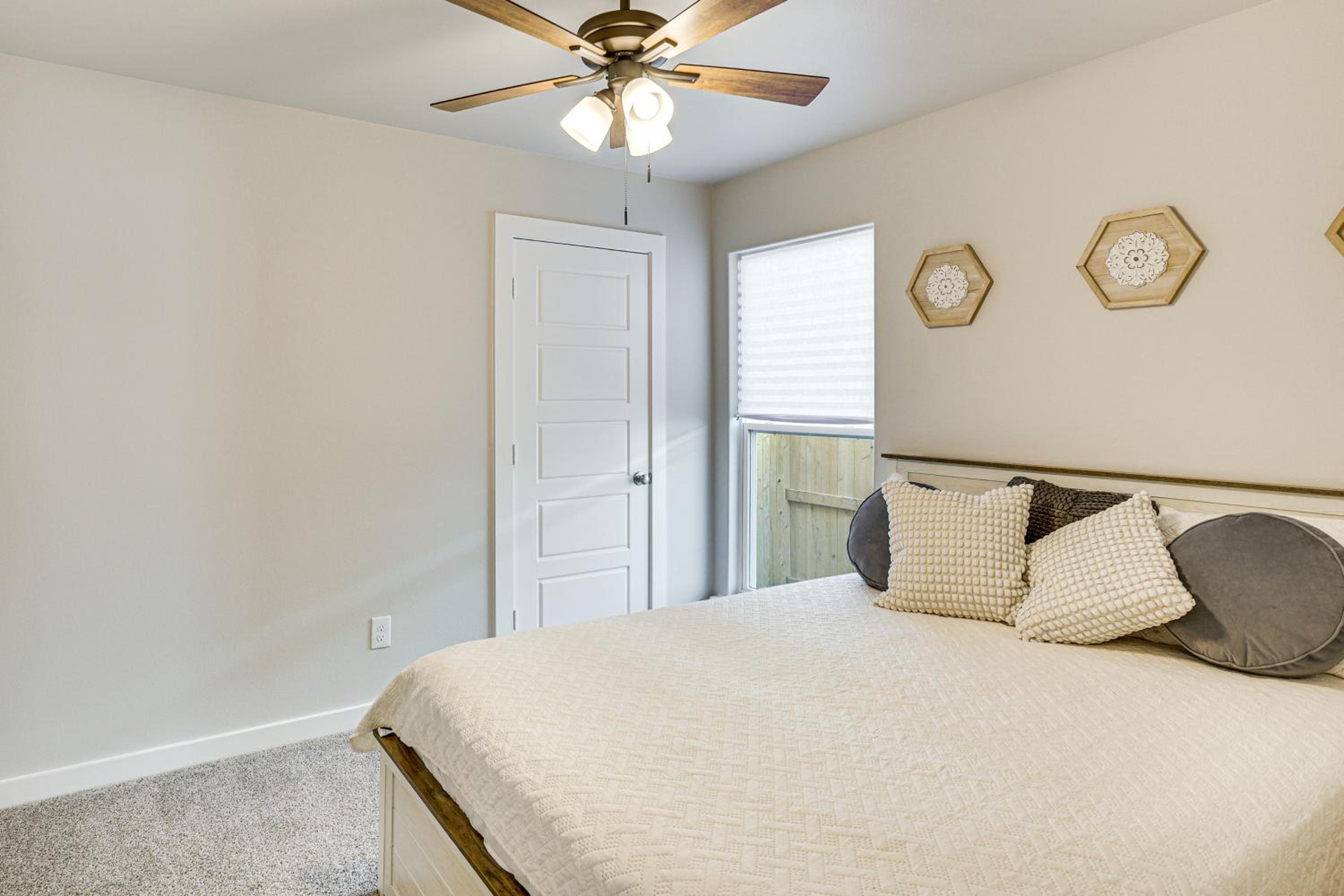 6 Mi to Texas Tech Family Home with Patio and Yard