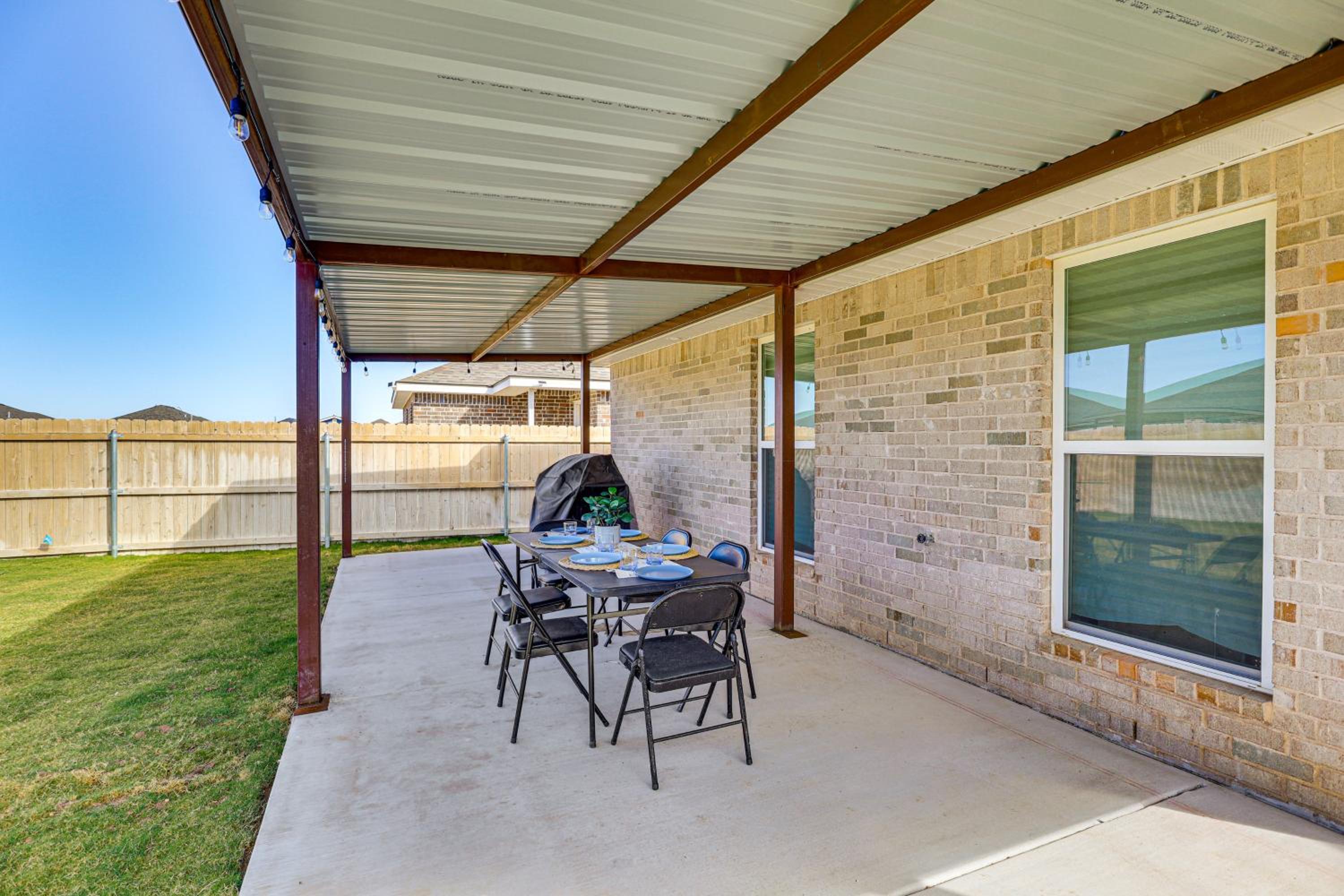 6 Mi to Texas Tech Family Home with Patio and Yard