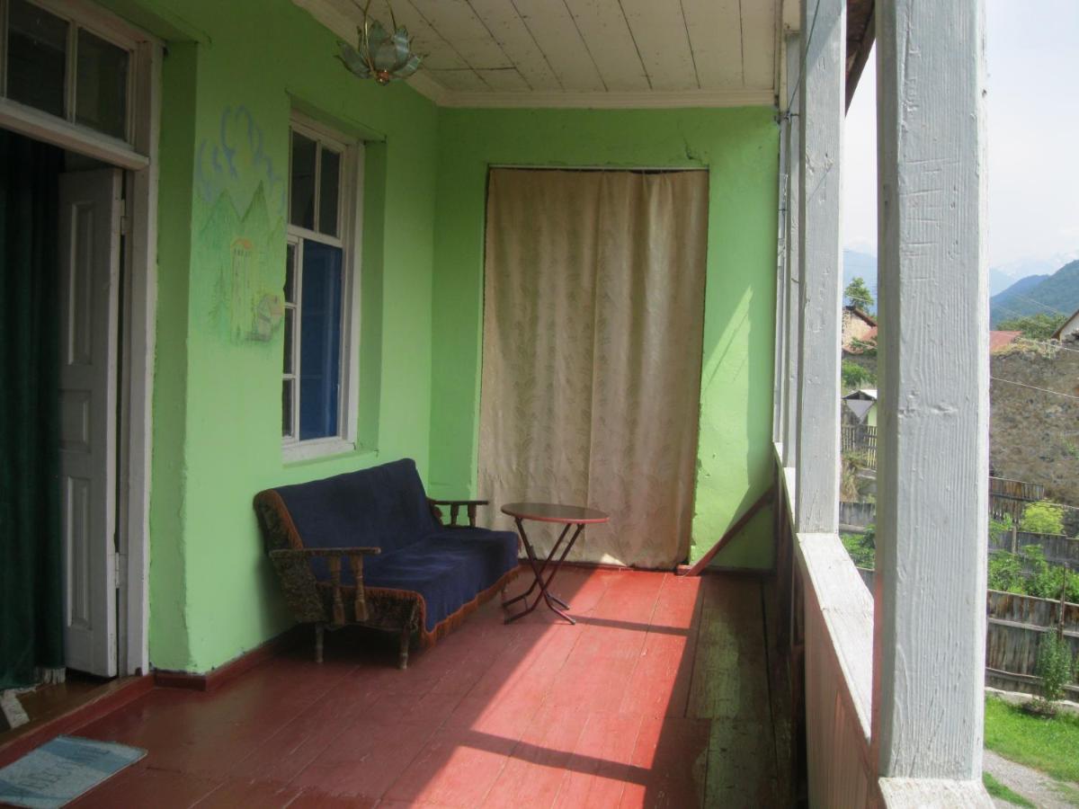 Photo 43