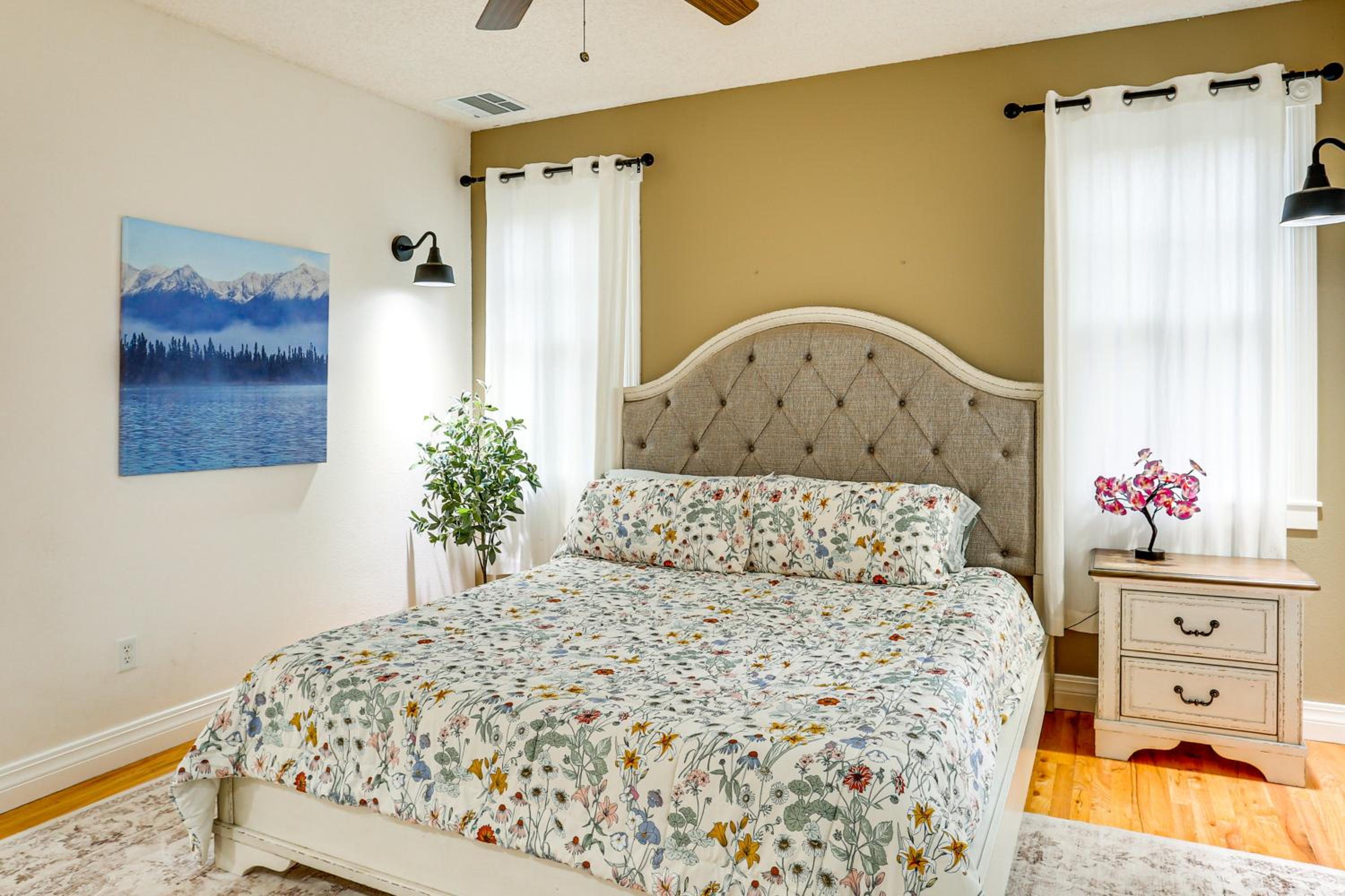 Country Comfort! Spacious Family Home By Red Bluff