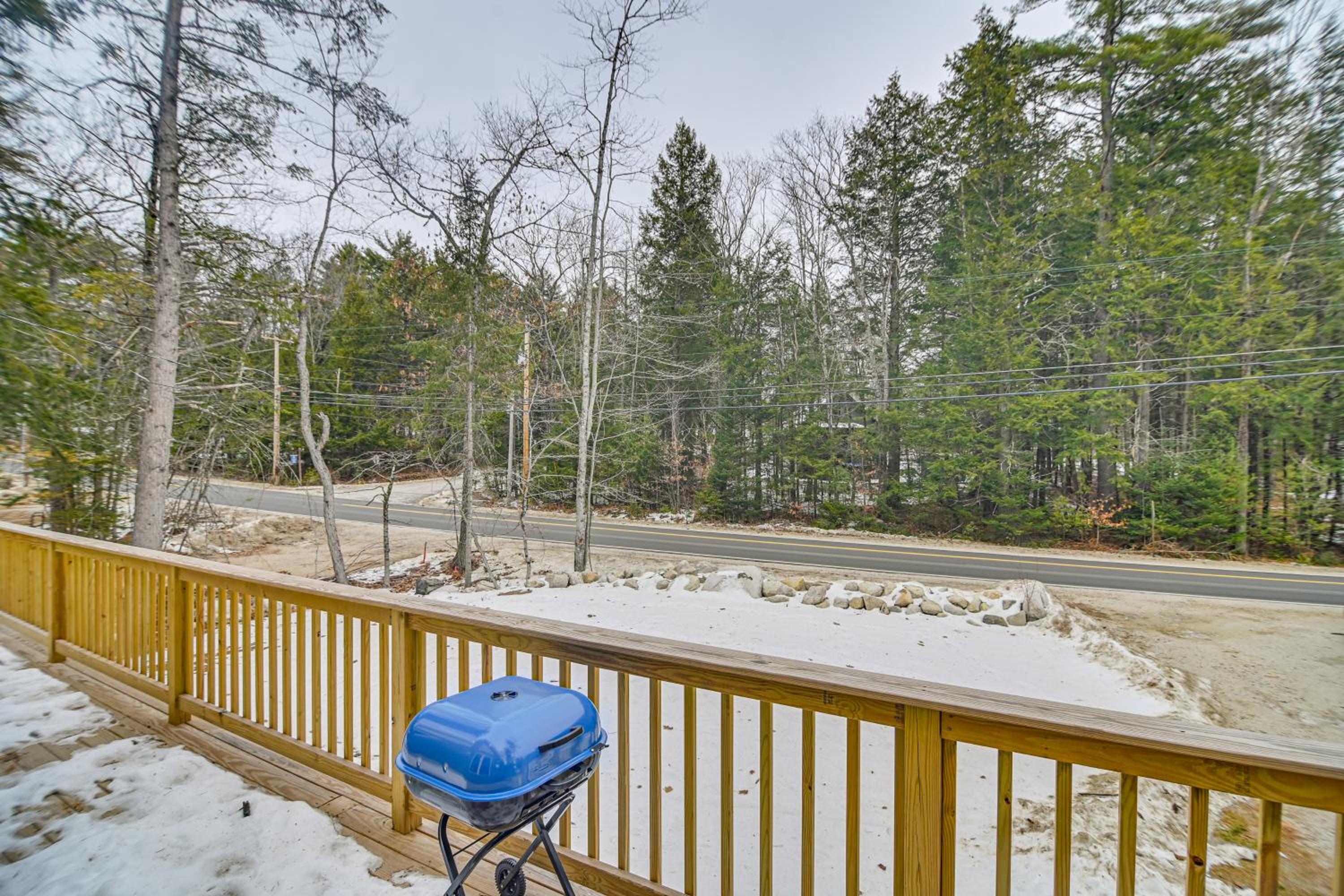 Ski, Swim, Kayak, Fish and Boat! Fam Bridgton Home