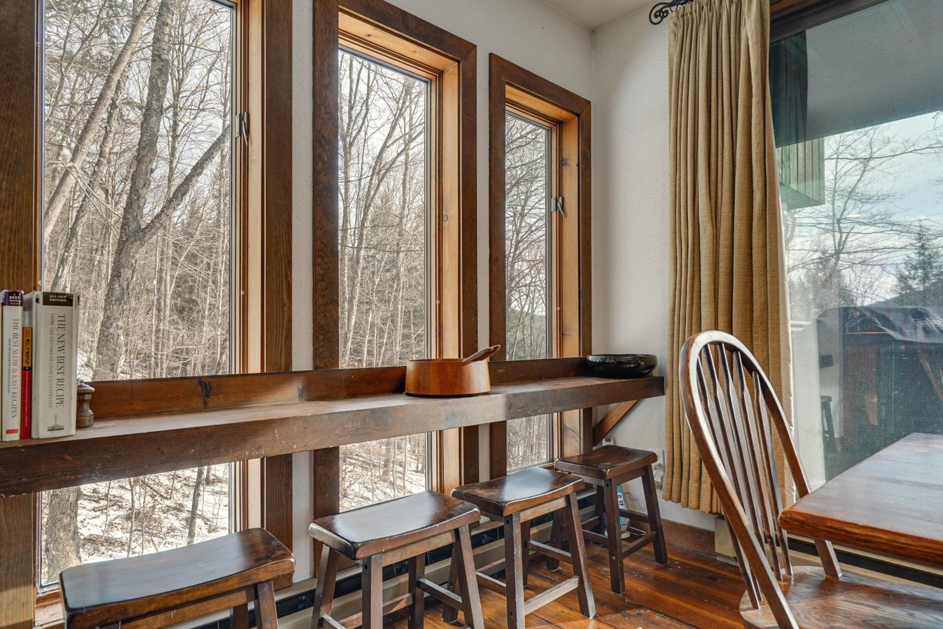 Near Okemo and Killington Home with Sauna and Fireplace