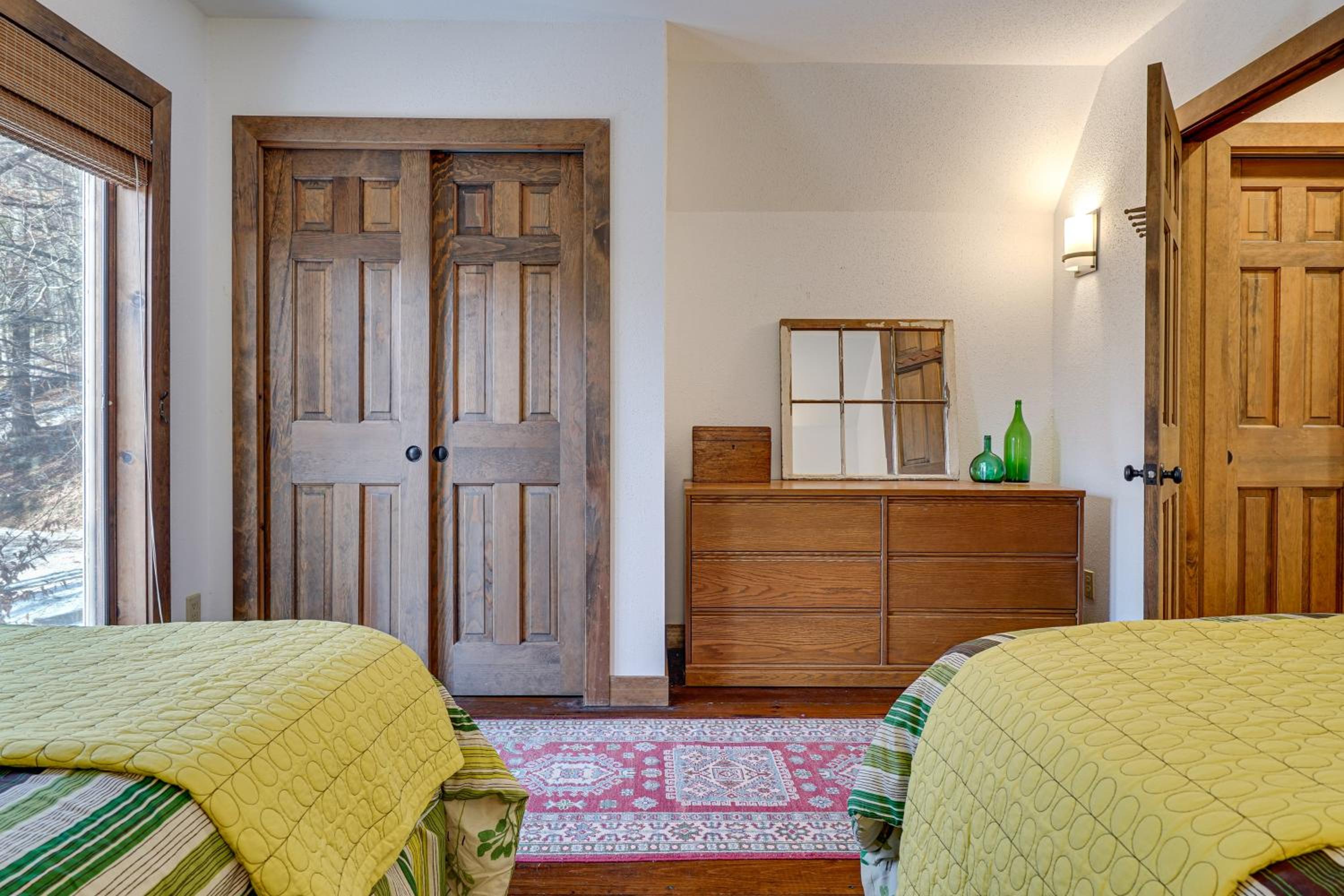Near Okemo and Killington Home with Sauna and Fireplace