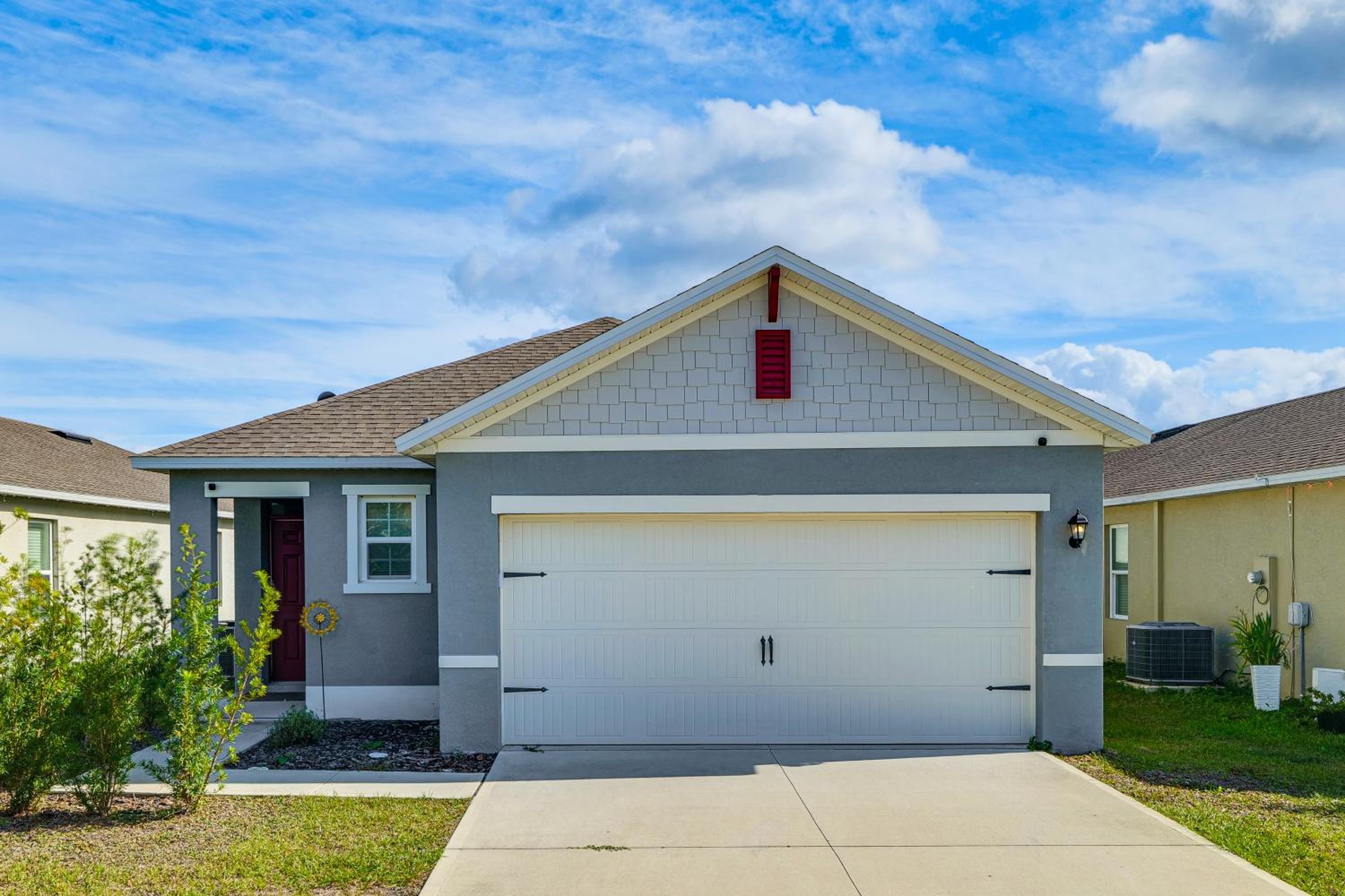 Orlando Theme Park Basecamp Family Home with Patio