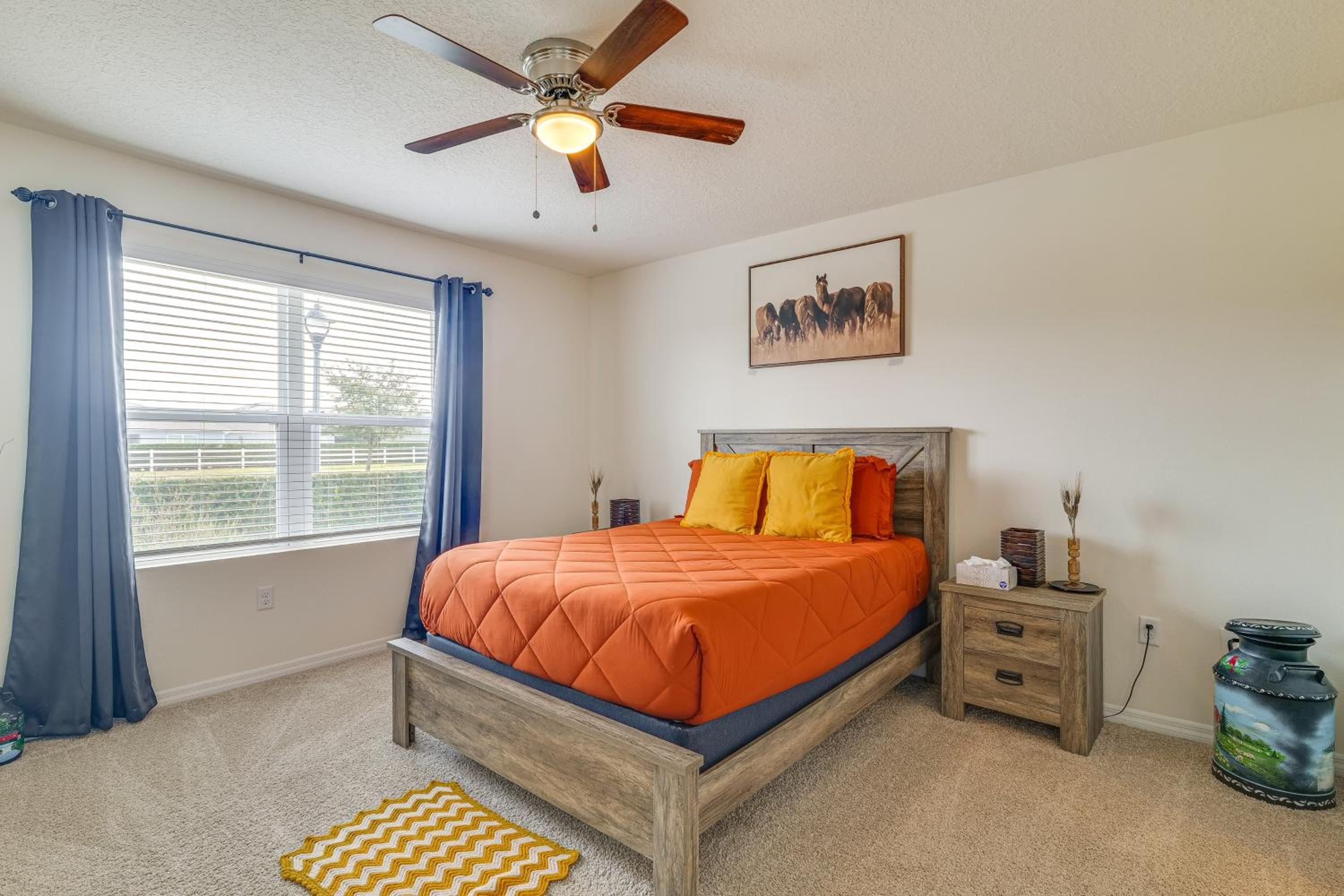 Orlando Theme Park Basecamp Family Home with Patio