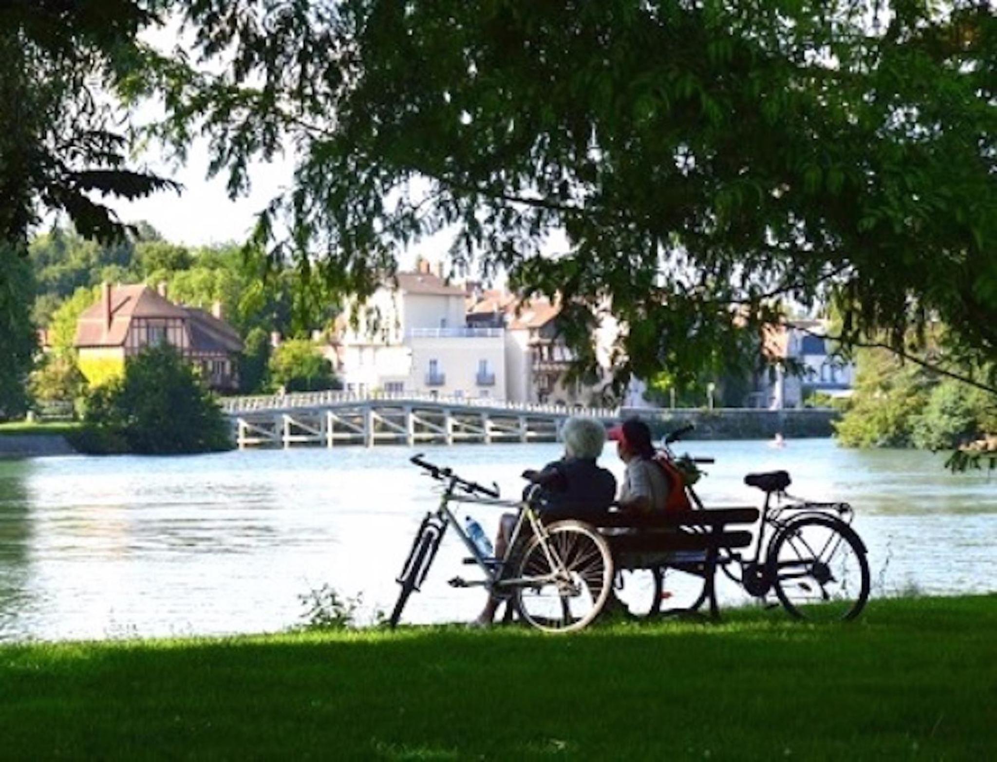 Fontainebleau Sweet Home
