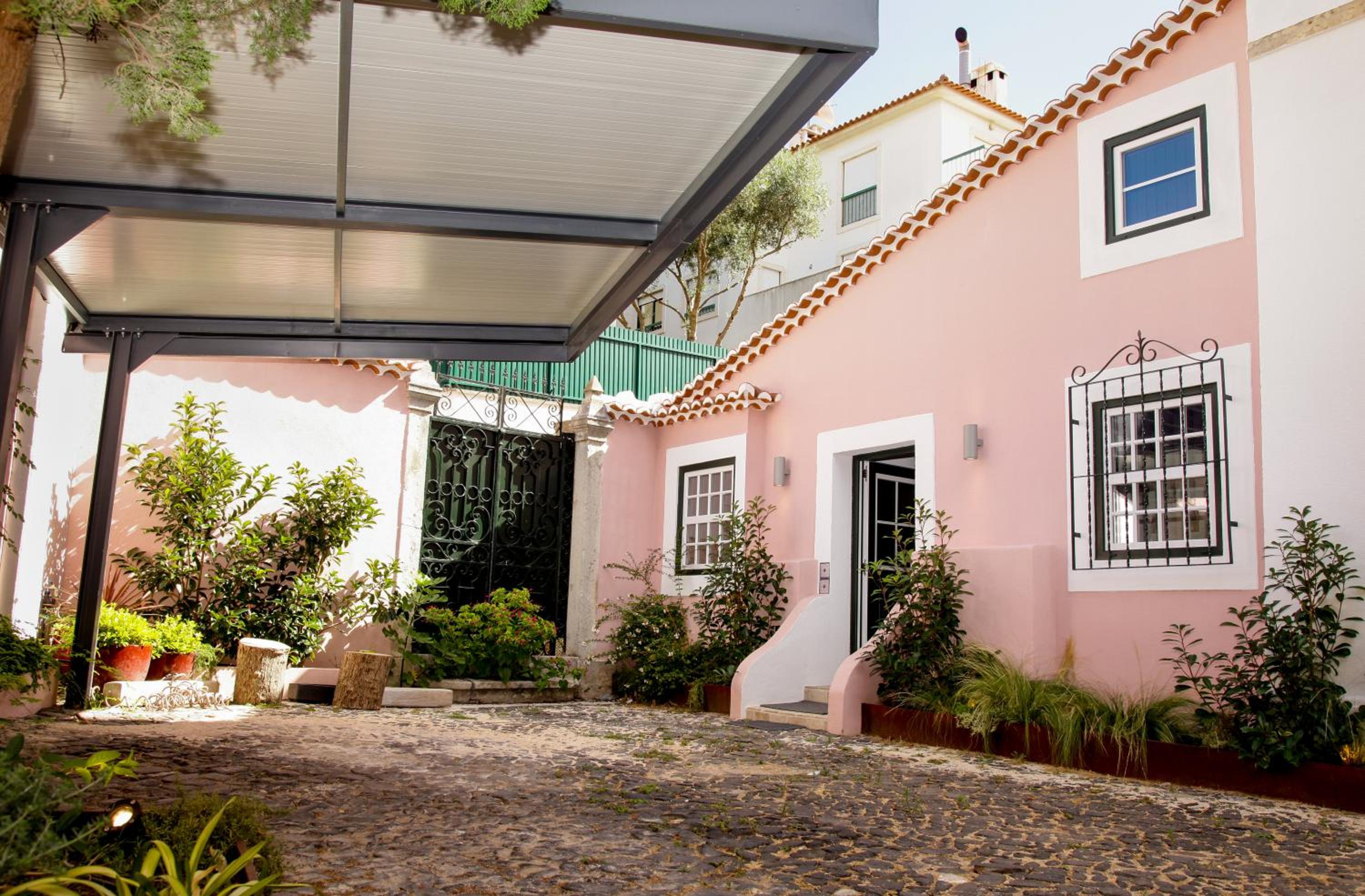 Villa Marquês near Tejo River view 3
