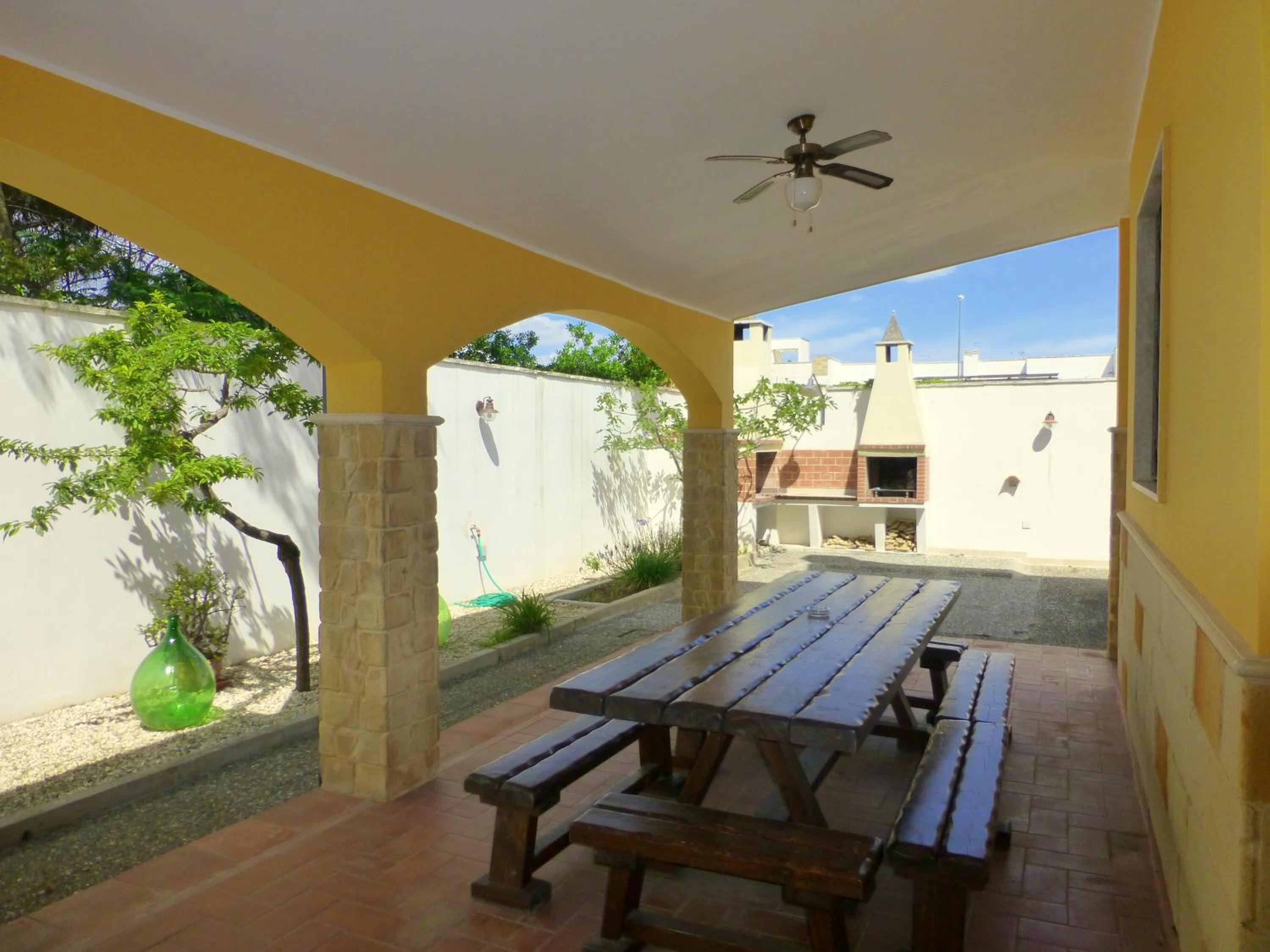 Villa Suzannah view 4