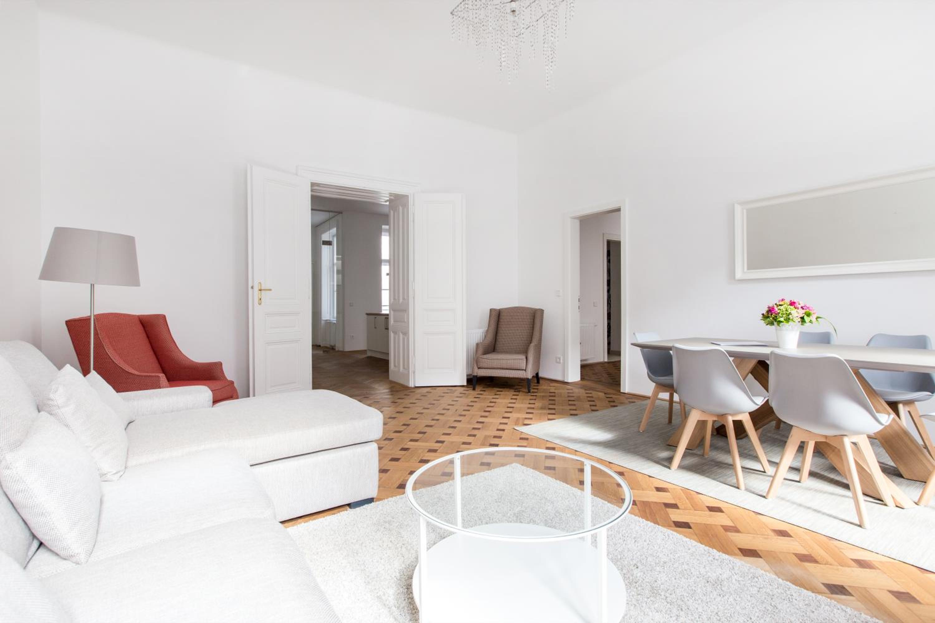 HeyMi Apartments in City Center