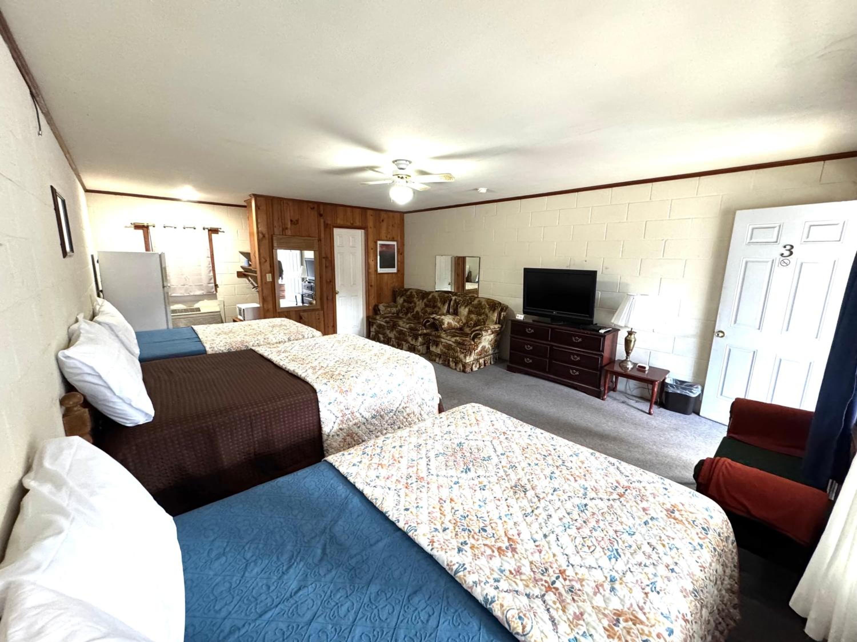 Parkview Lodge & Cabins