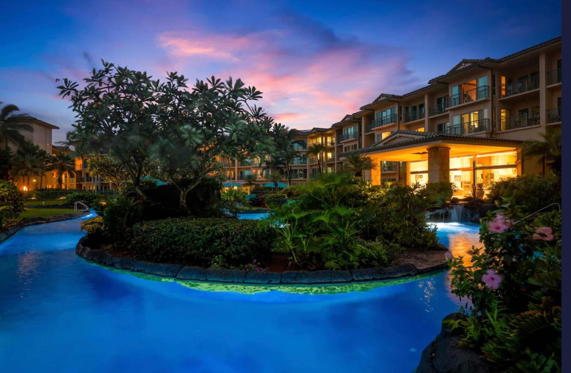 Waipouli Beach Resort - Kauai Oceanfront 2BR Balcony