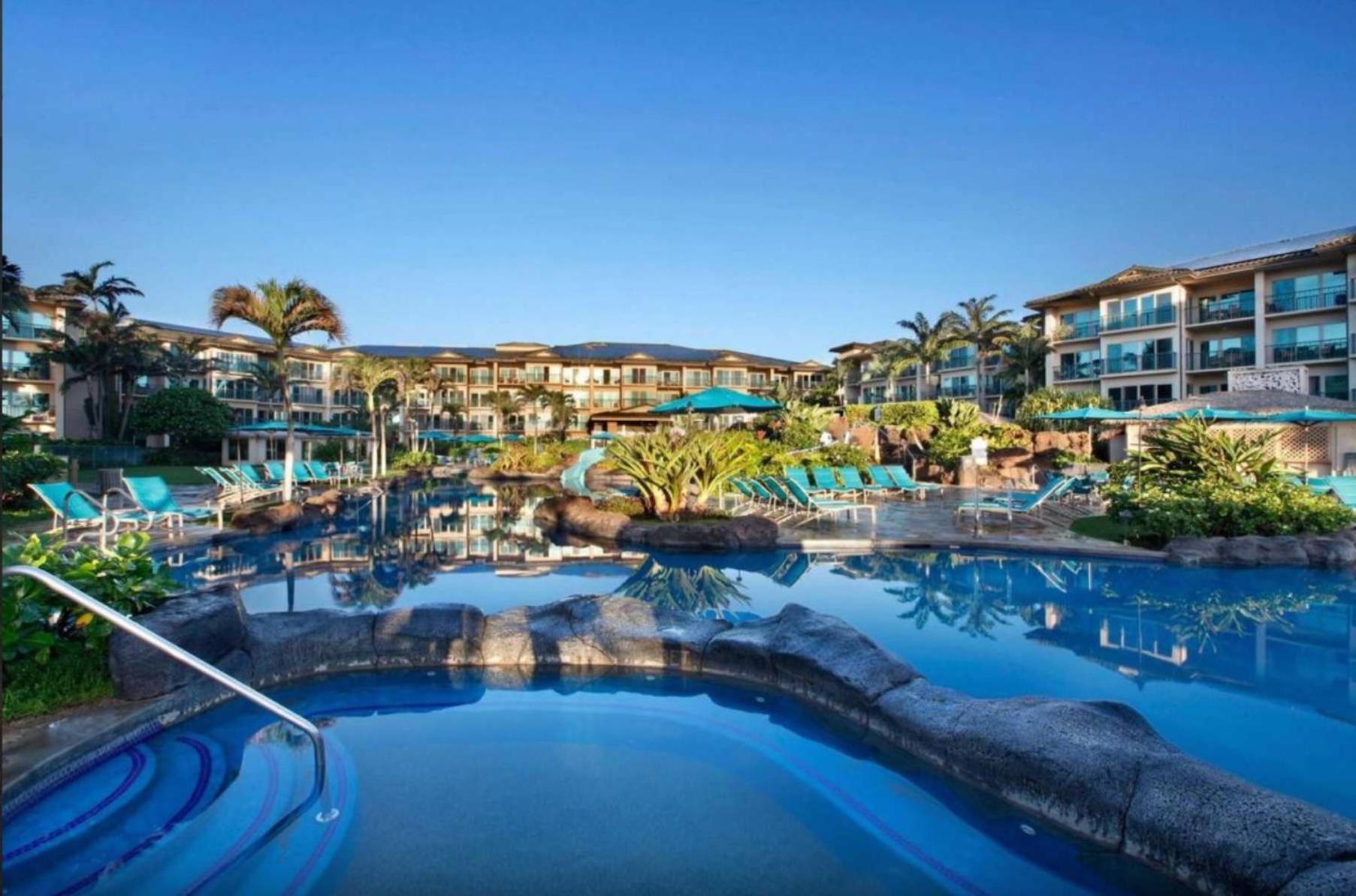Waipouli Beach Resort - Kauai Oceanfront 2BR Balcony
