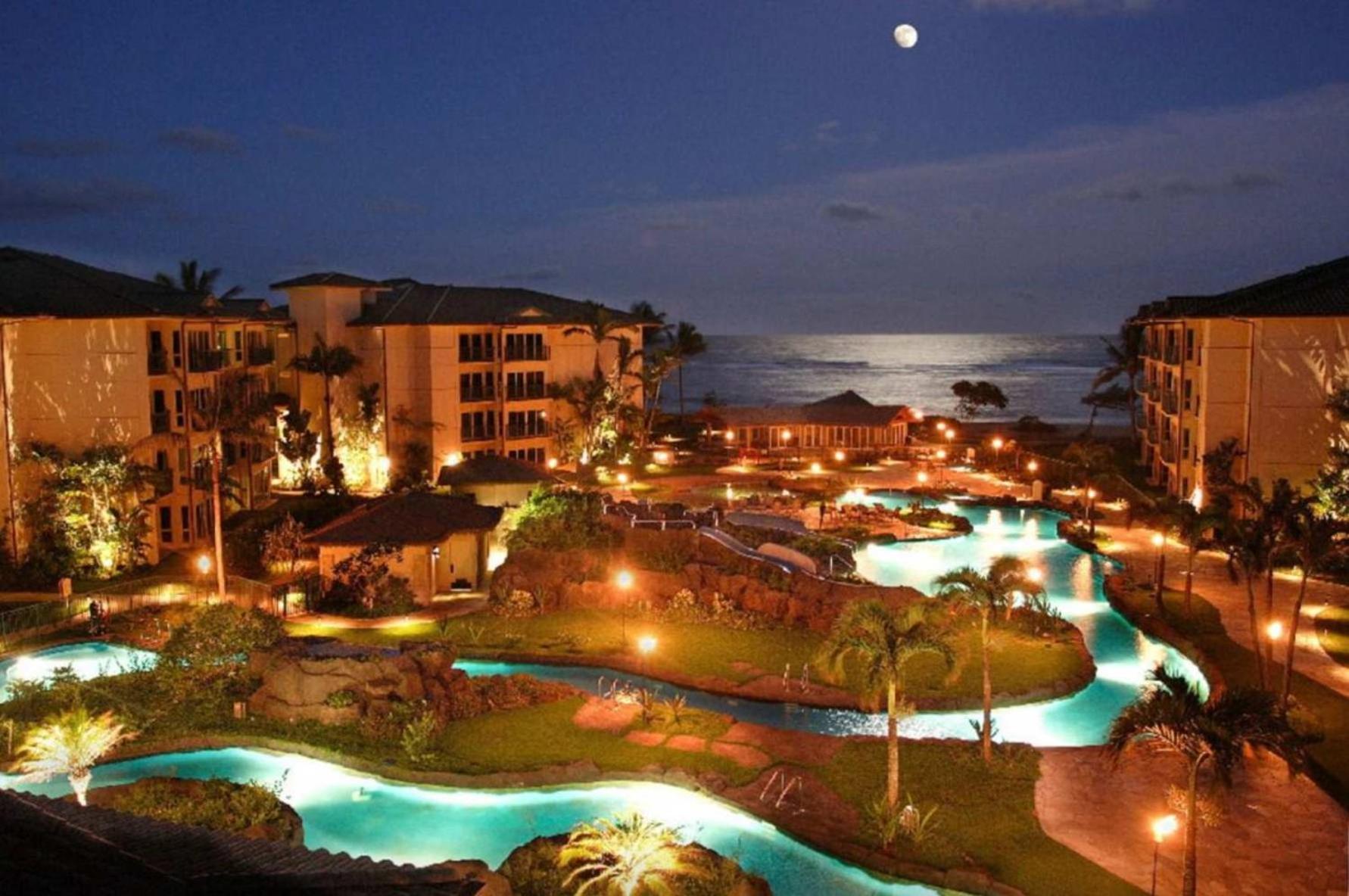 Waipouli Beach Resort - Kauai Oceanfront 2BR Balcony