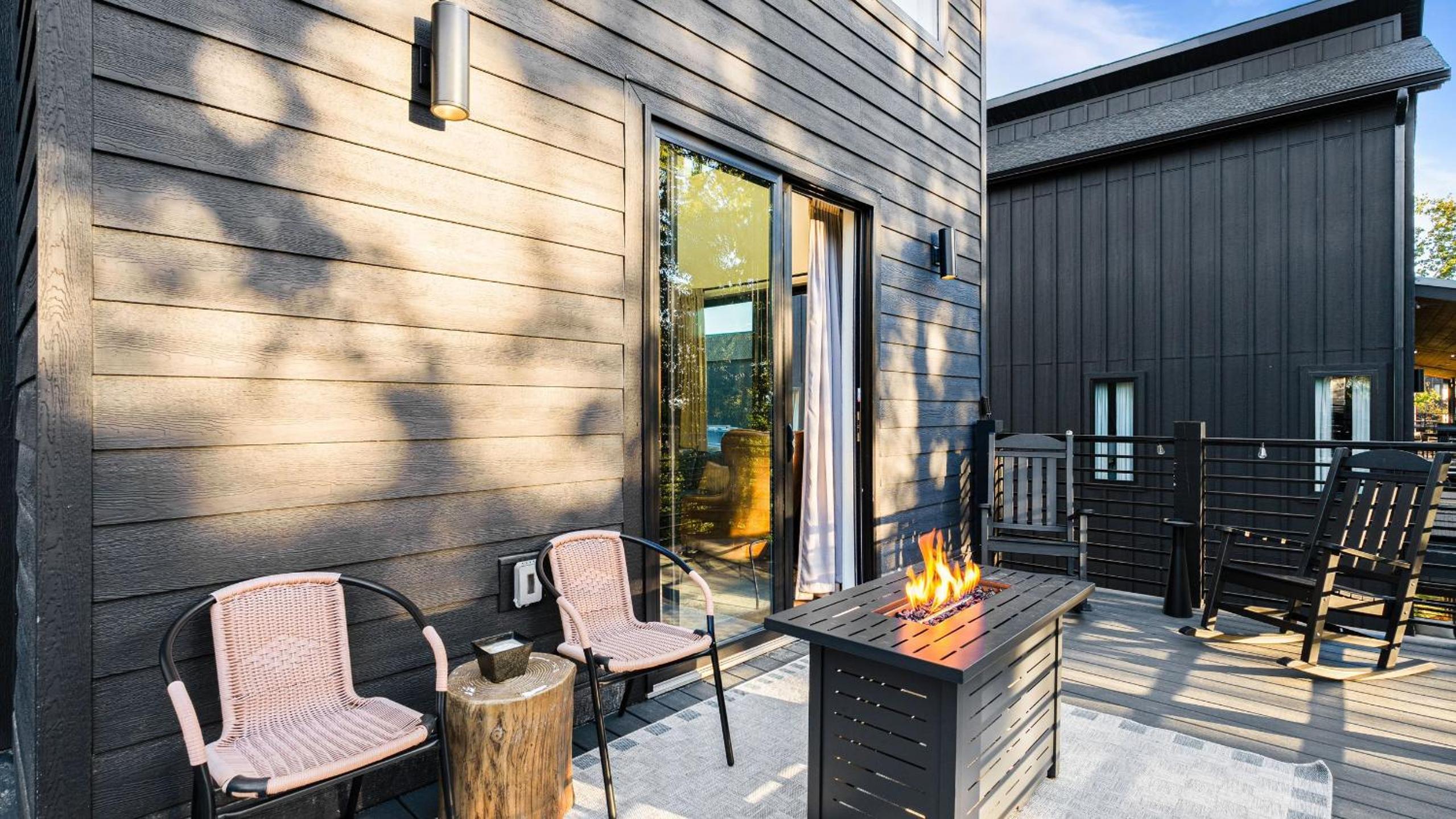 Indoor Pool Hot Tub Firepit Gym Mtn Views Ridgeview Retreat by AvantStay
