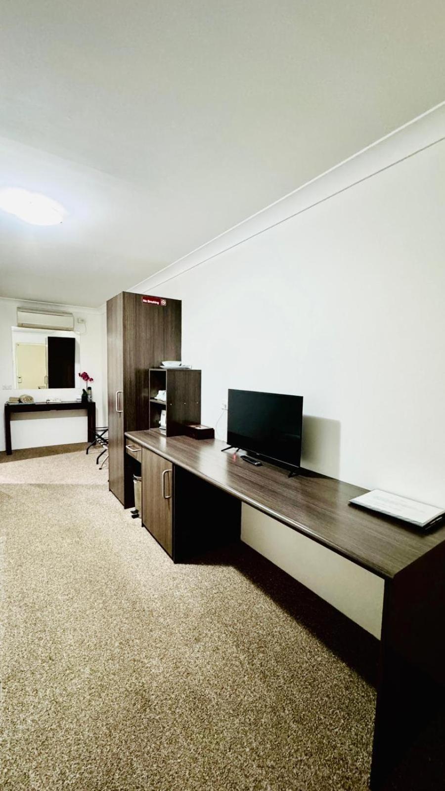 Marulan Motor Inn