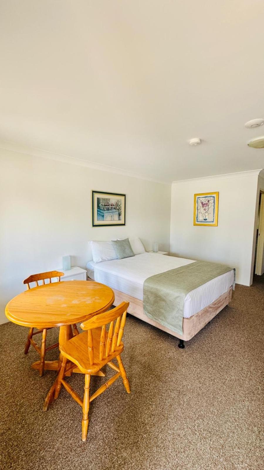Marulan Motor Inn